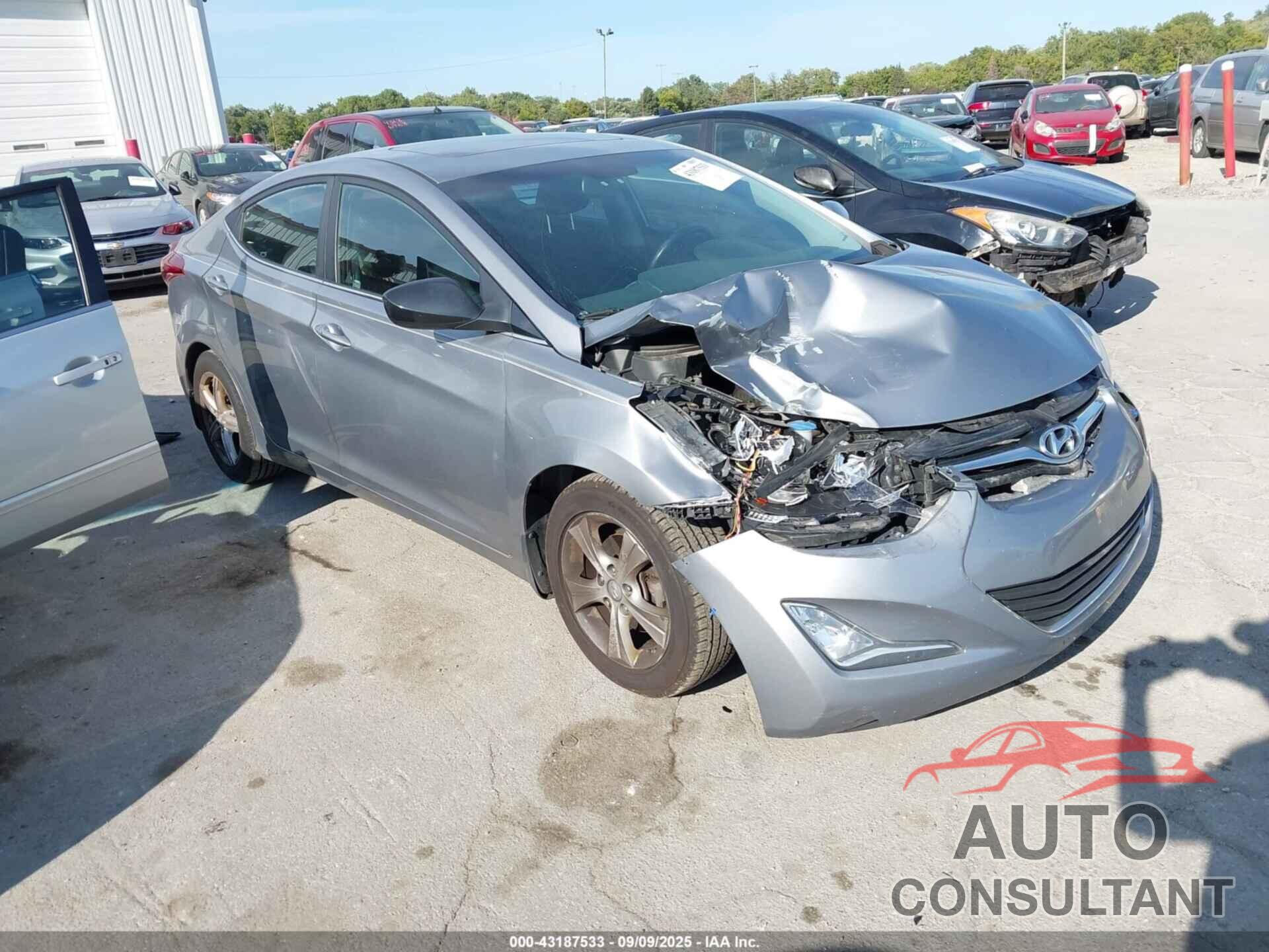 HYUNDAI ELANTRA 2016 - KMHDH4AE7GU486929