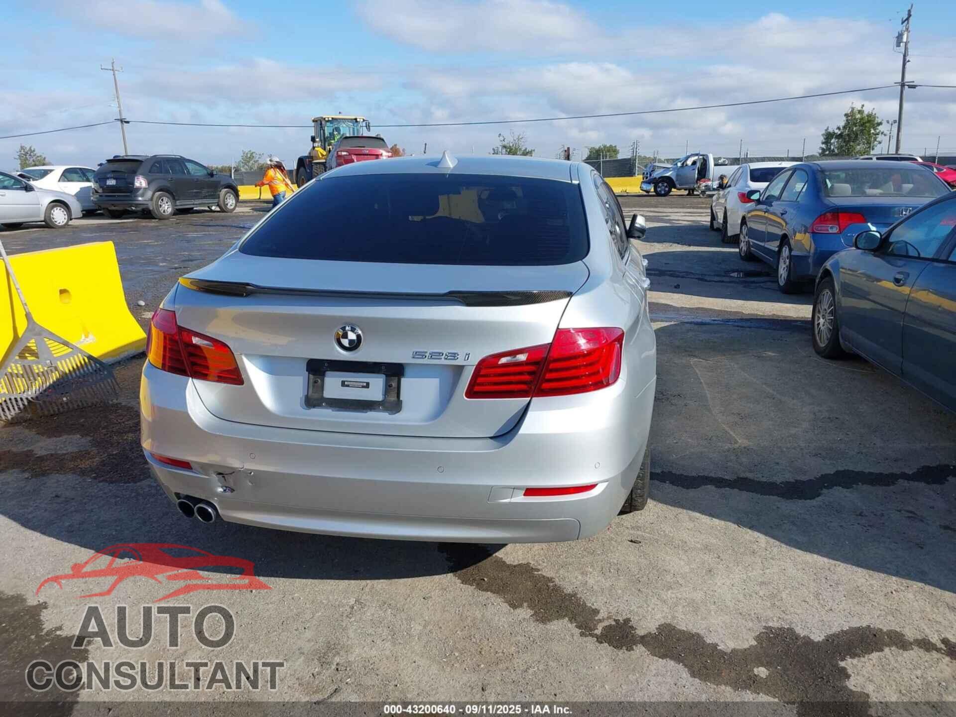 BMW 528I 2015 - WBA5A5C58FD519593