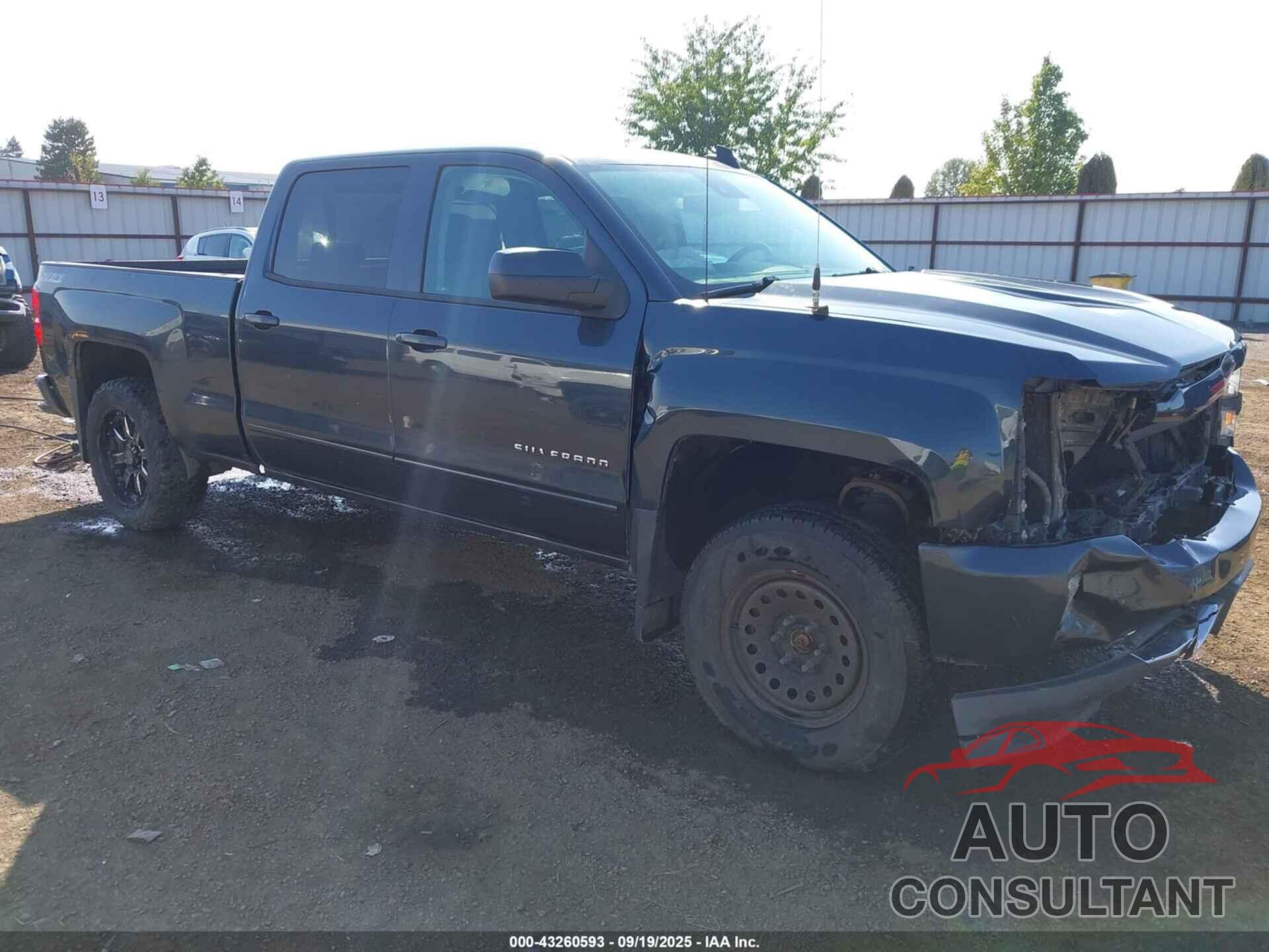 CHEVROLET SILVERADO 1500 2017 - 1GCUKREC6HF234350