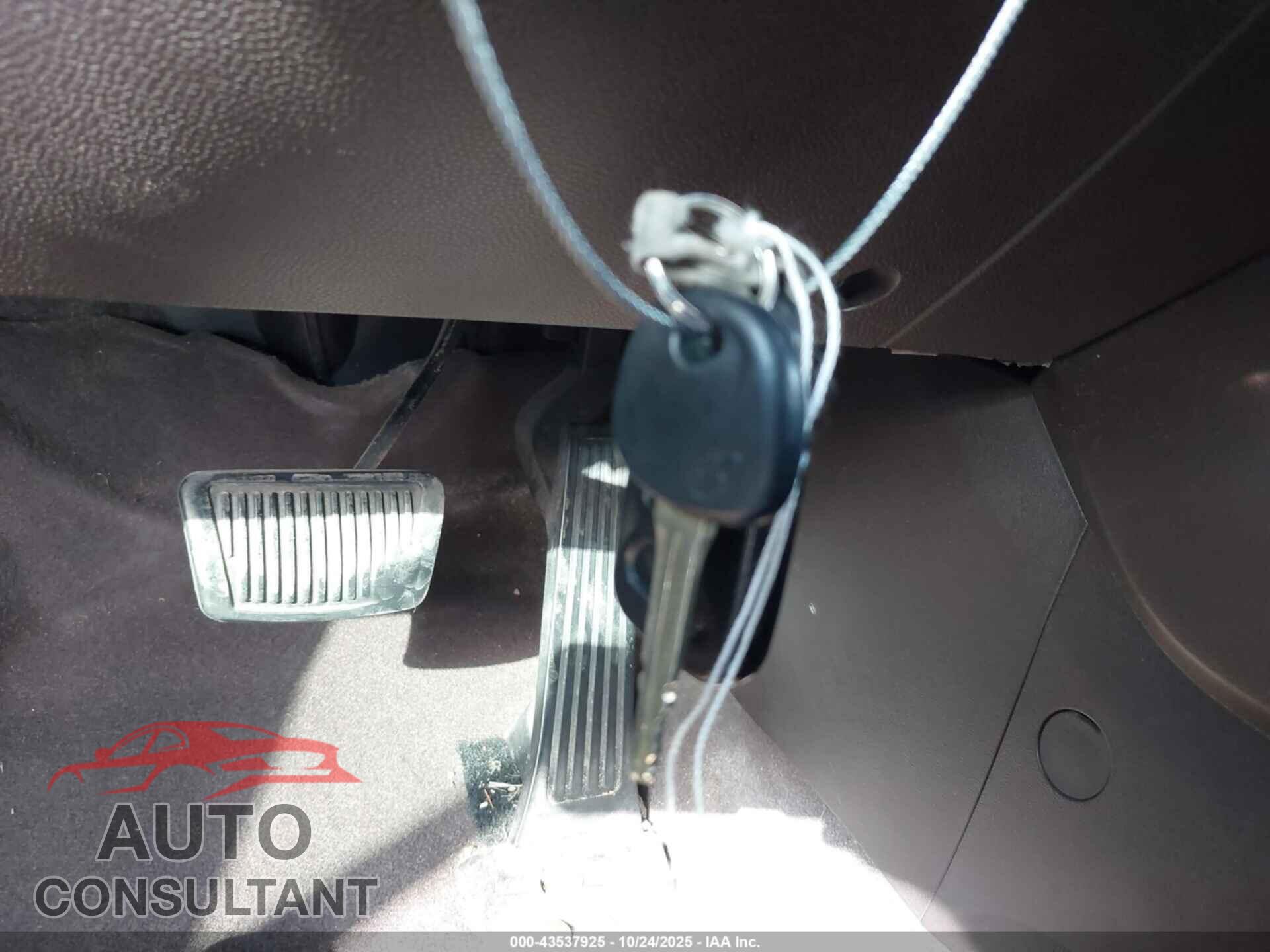 HYUNDAI TUCSON 2011 - KM8JUCAC1BU203473