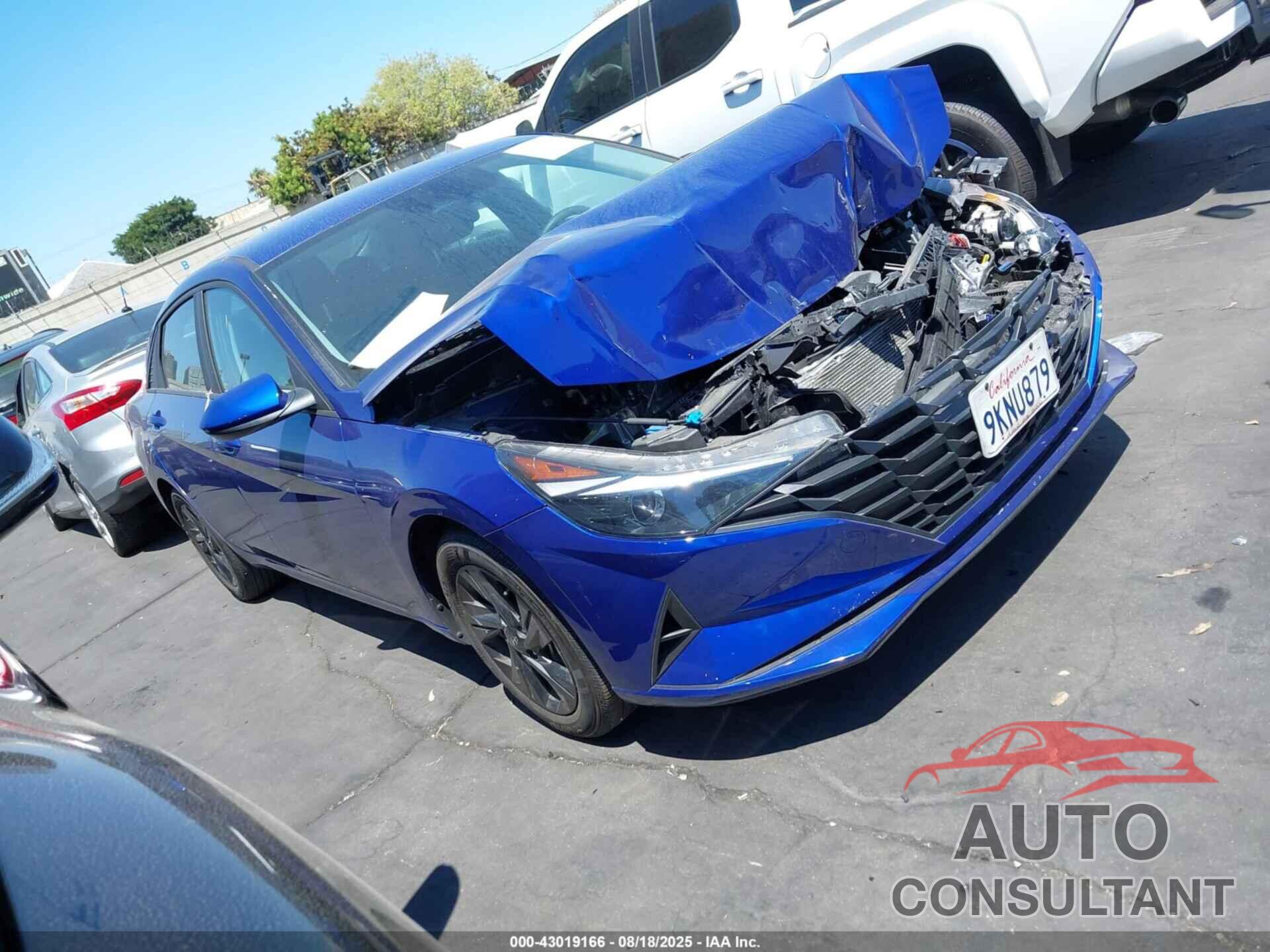 HYUNDAI ELANTRA 2023 - KMHLM4AG7PU502779