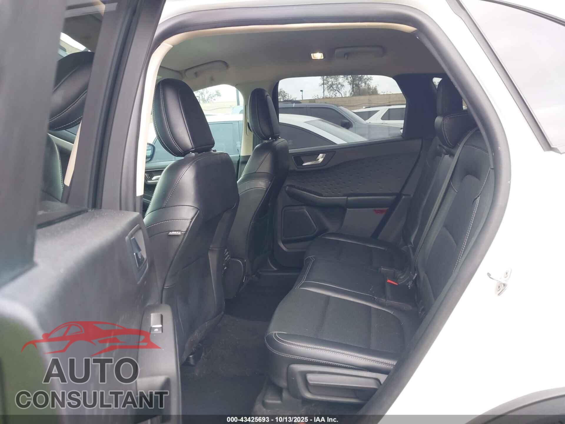 FORD ESCAPE 2020 - 1FMCU0H68LUA57128