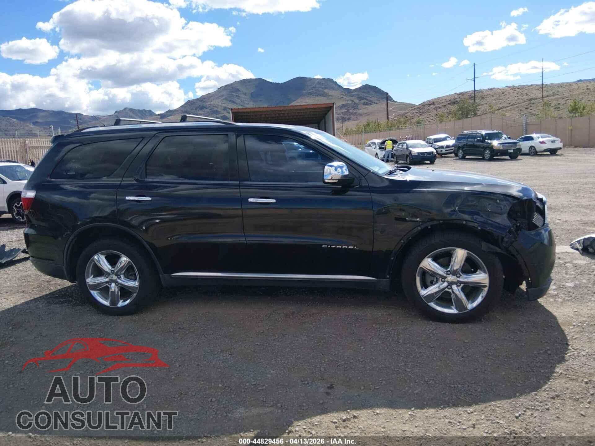 DODGE DURANGO 2011 - 1D4SE5GT2BC594652