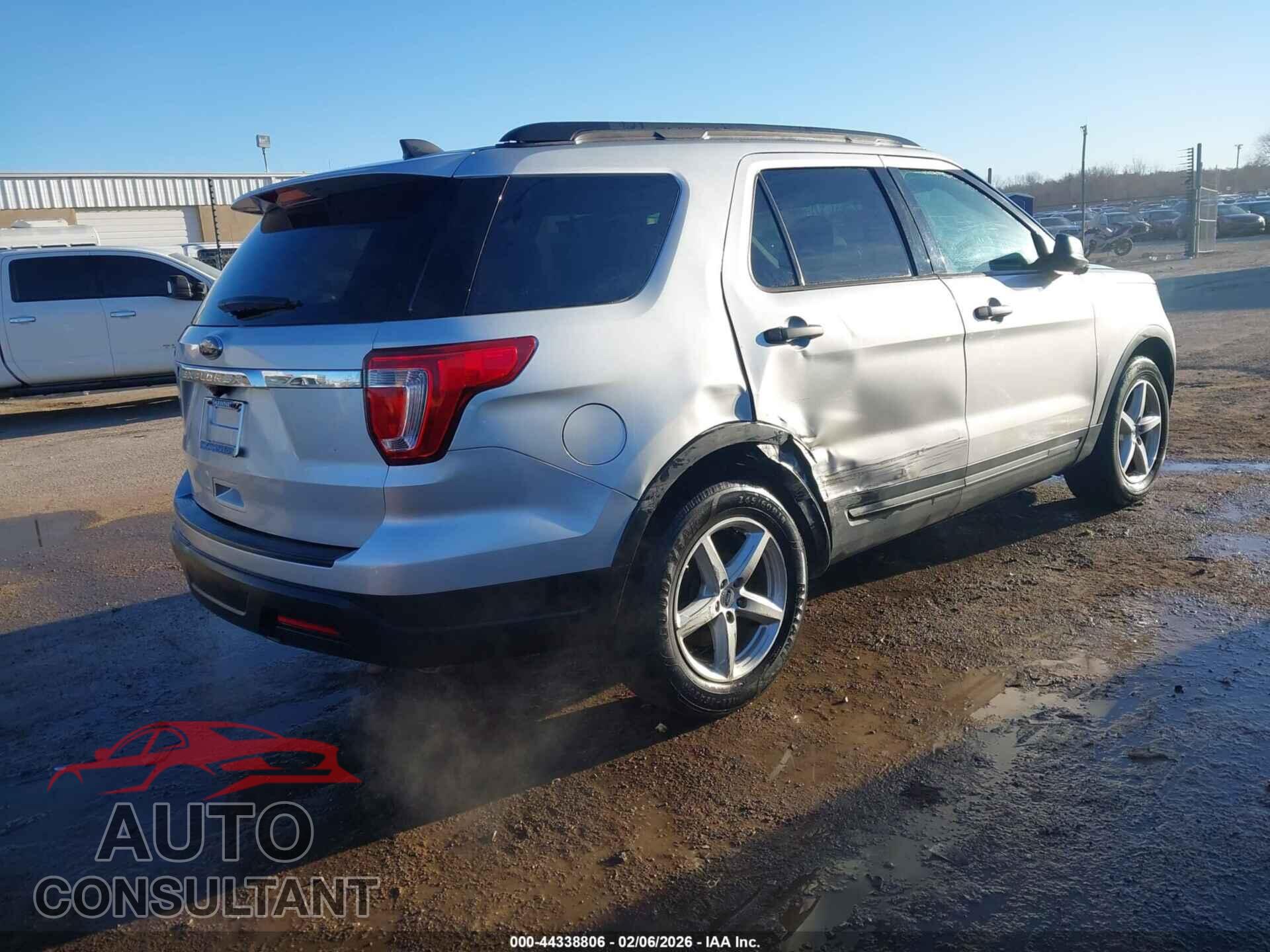 FORD EXPLORER 2018 - 1FM5K7B88JGB88525