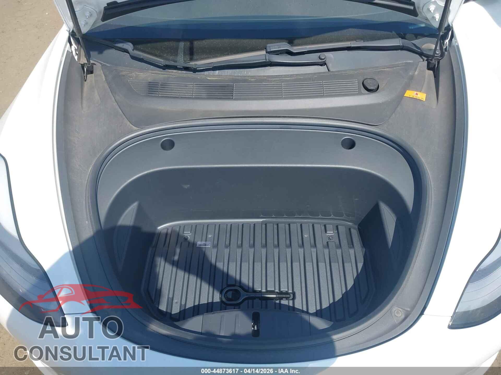 TESLA MODEL 3 2021 - 5YJ3E1EA3MF048024