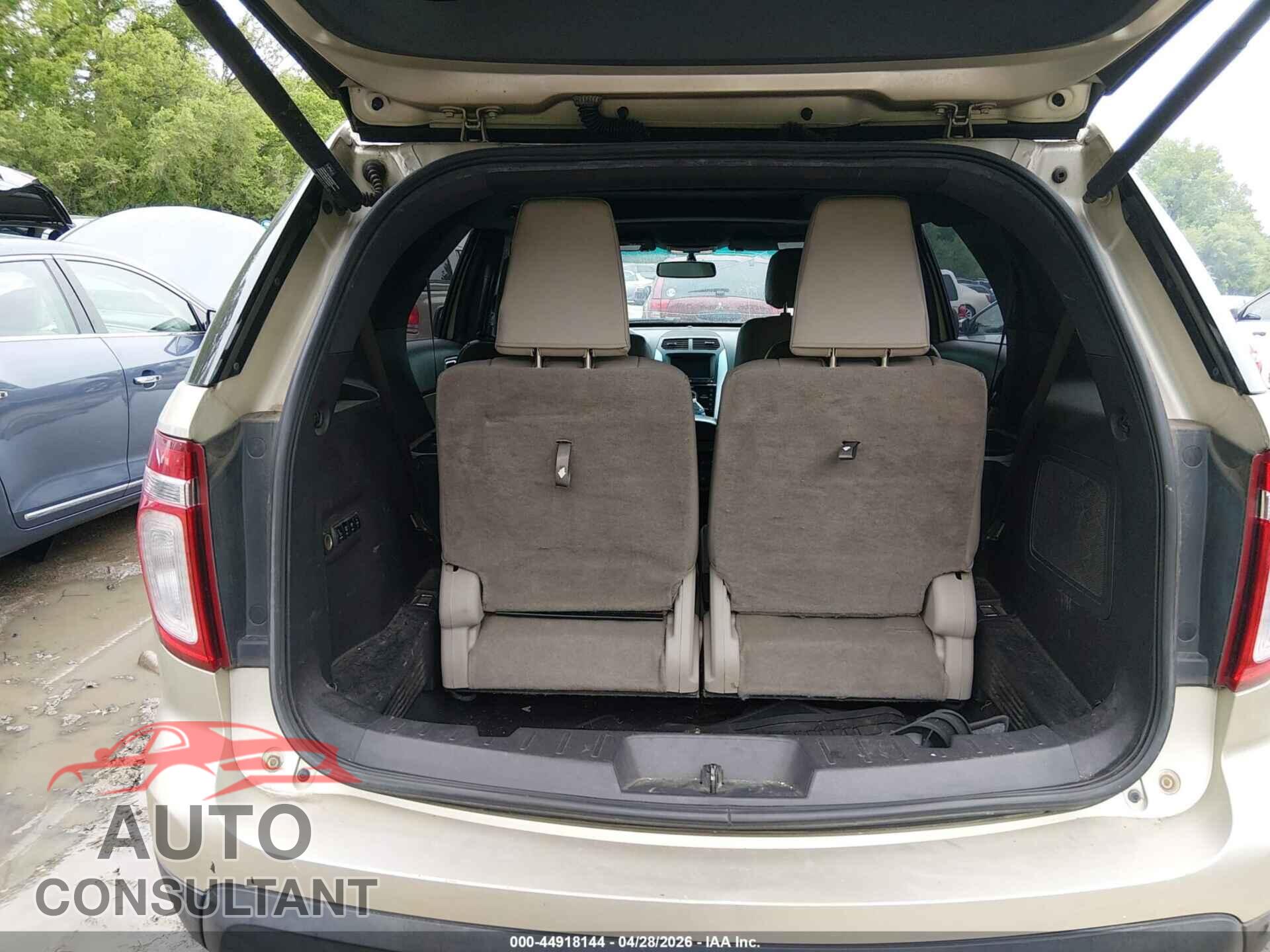 FORD EXPLORER 2011 - 1FMHK8F81BGA56401