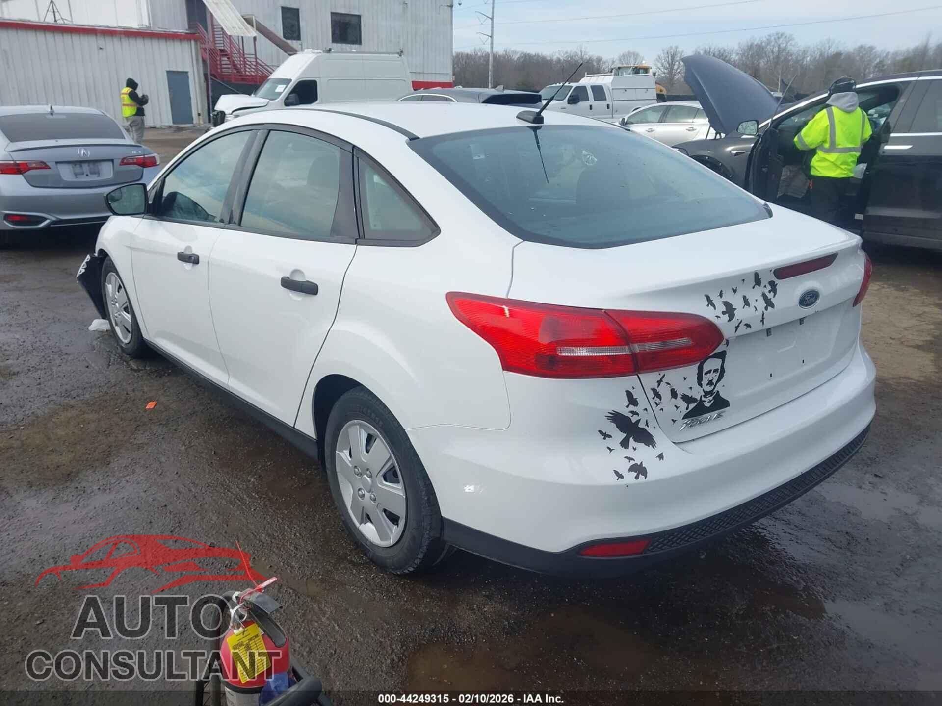 FORD FOCUS 2016 - 1FADP3E25GL264516