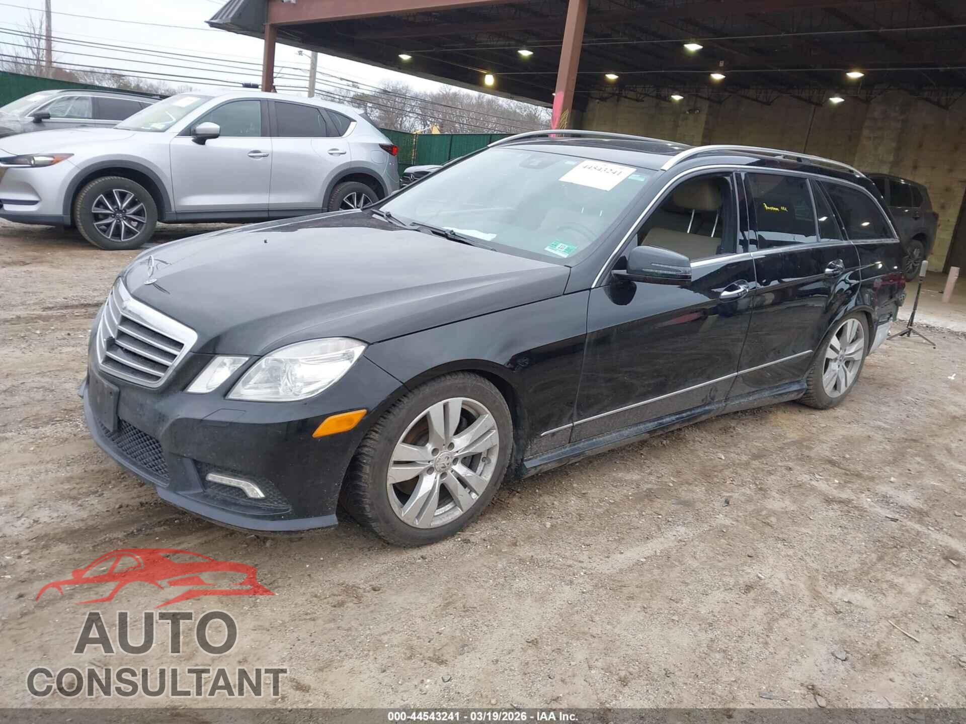 MERCEDES-BENZ E 350 2011 - WDDHH8HB2BA366528