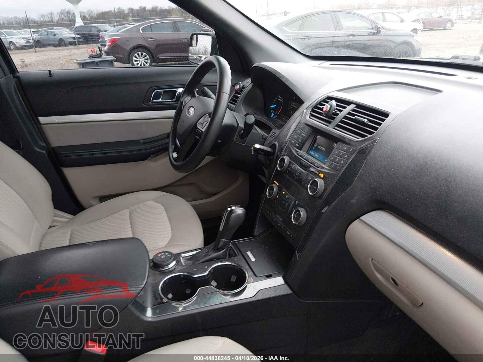 FORD EXPLORER 2018 - 1FM5K8B8XJGB20037