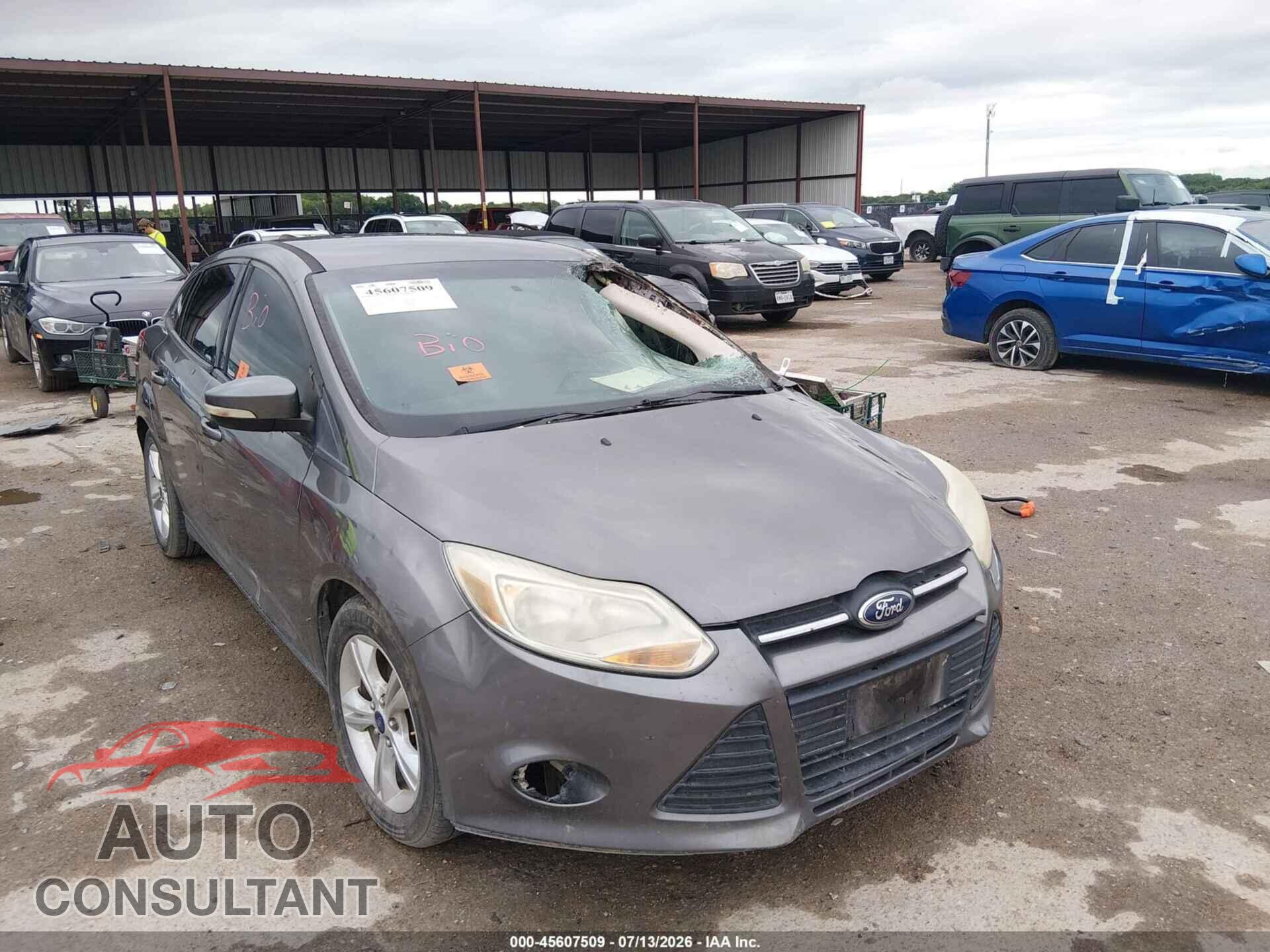FORD FOCUS 2014 - 1FADP3F23EL266258