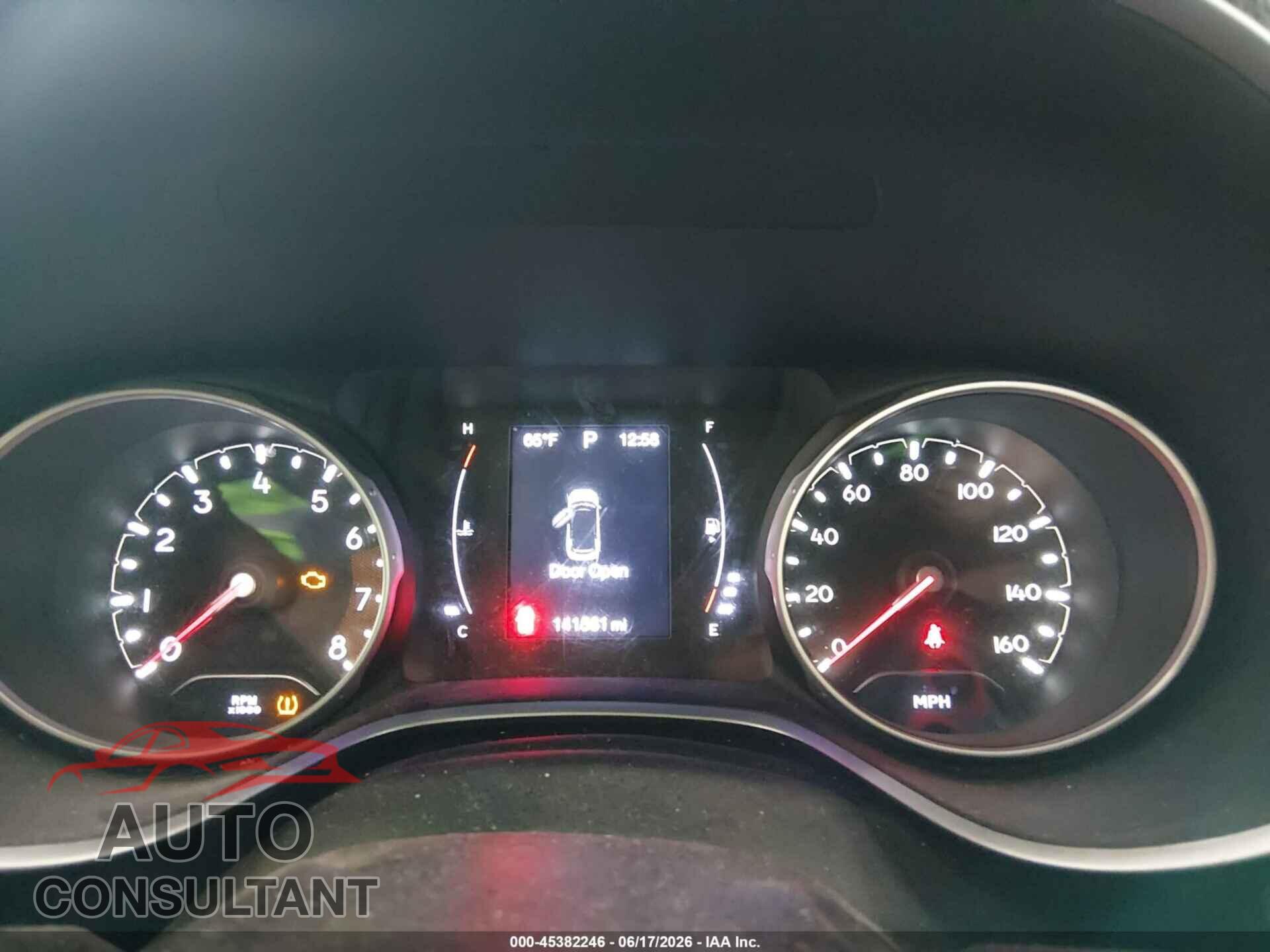 JEEP COMPASS 2018 - 3C4NJDBB7JT177013