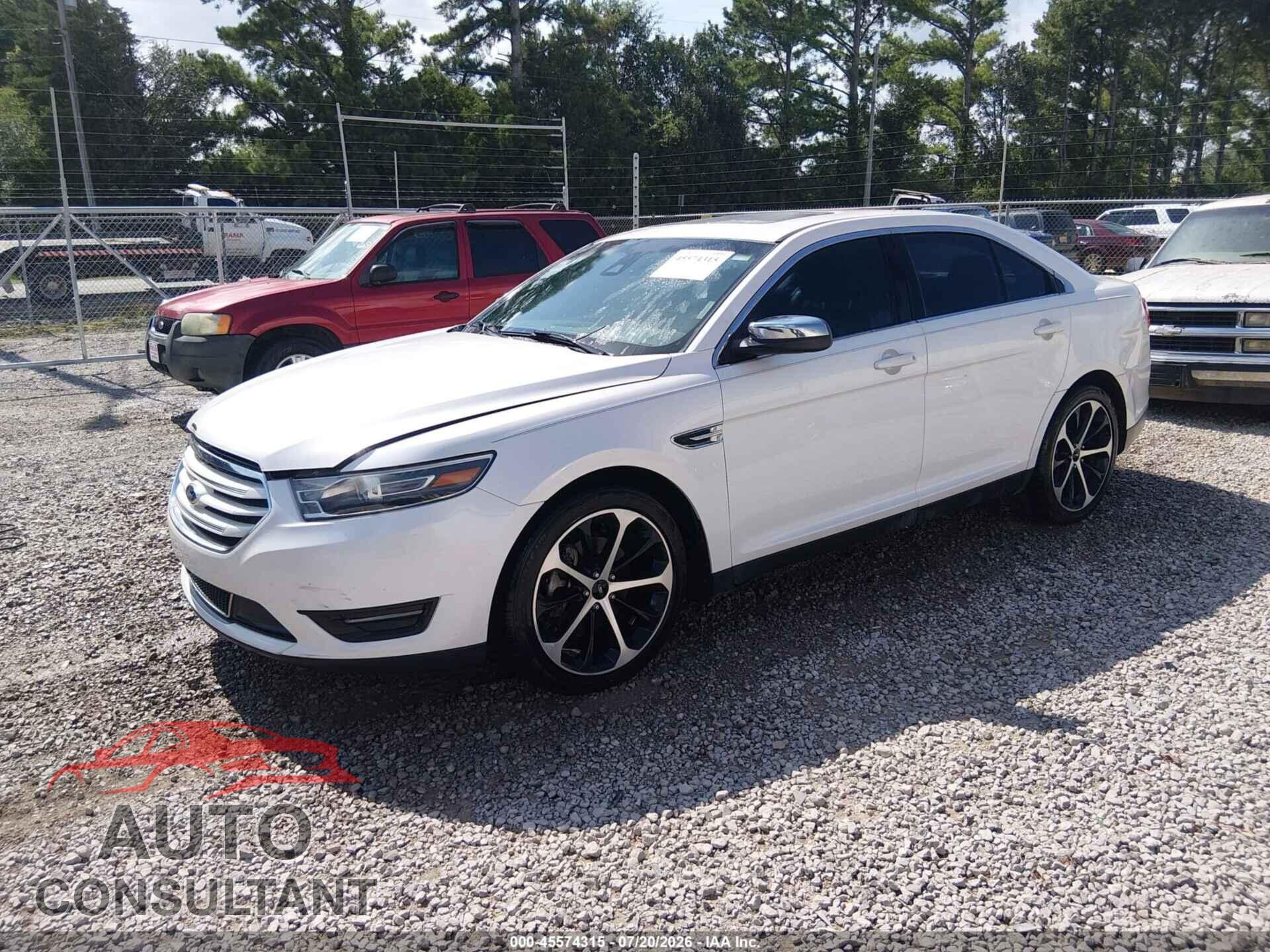FORD TAURUS 2015 - 1FAHP2F83FG174237
