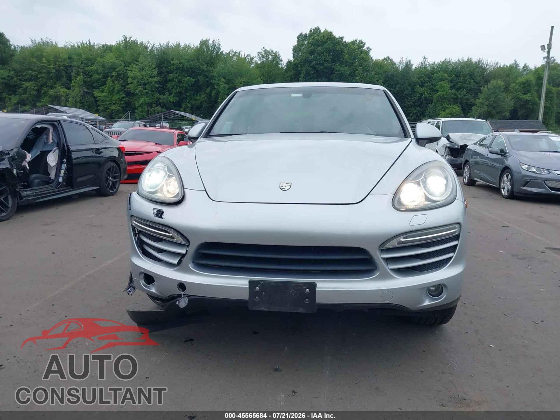 PORSCHE CAYENNE 2012 - WP1AA2A2XCLA01381