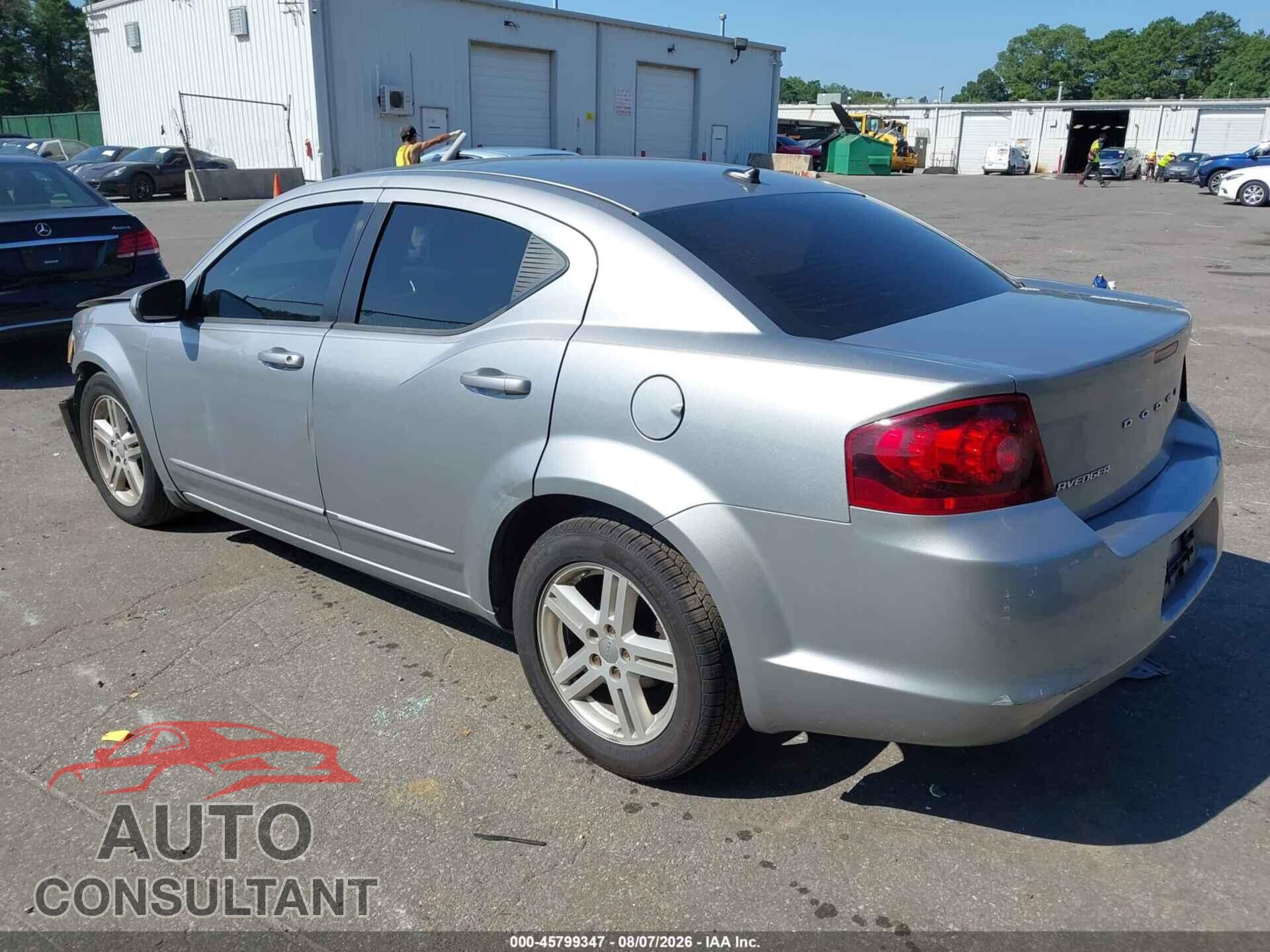 DODGE AVENGER 2013 - 1C3CDZCG5DN708904