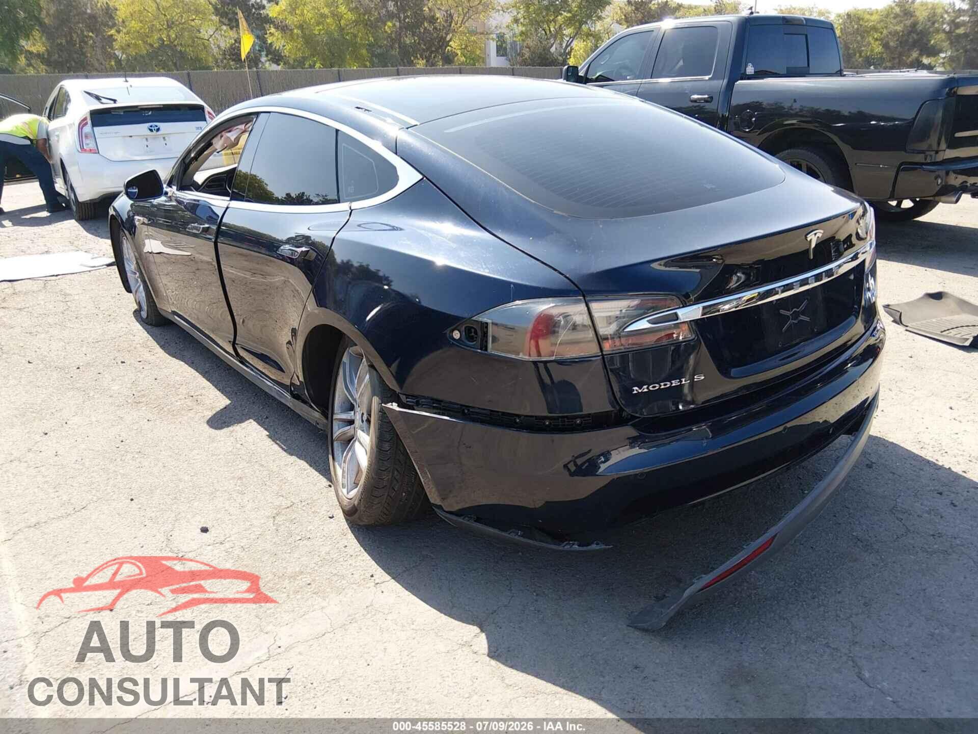 TESLA MODEL S 2014 - 5YJSA1S19EFP36011