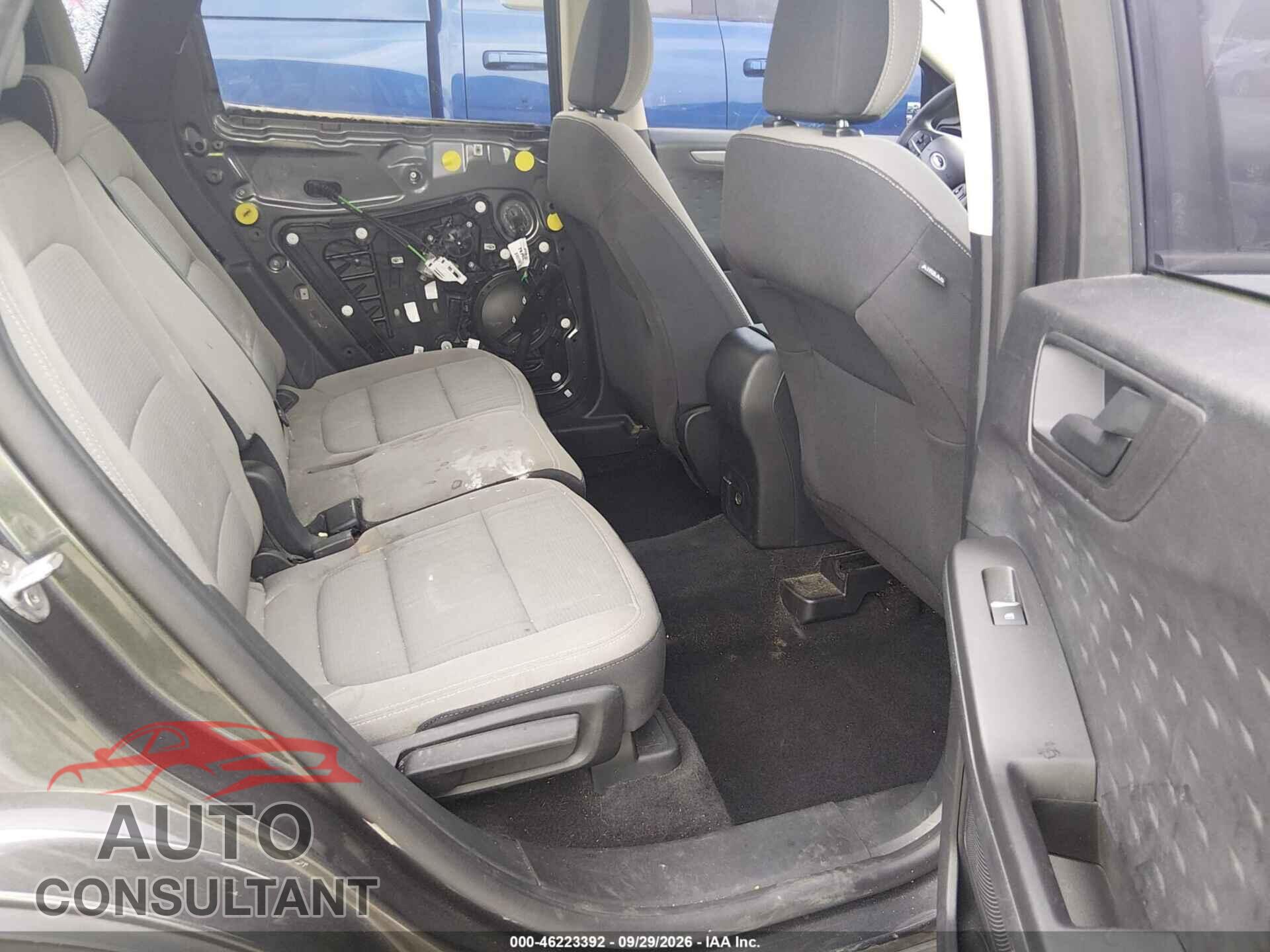 FORD ESCAPE 2020 - 1FMCU0F68LUA33611