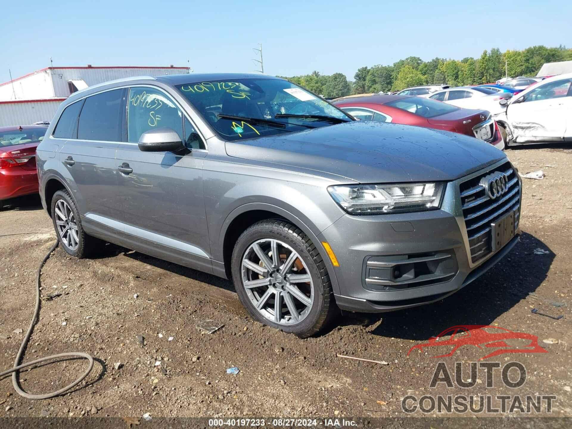 AUDI Q7 2018 - WA1LAAF79JD024628