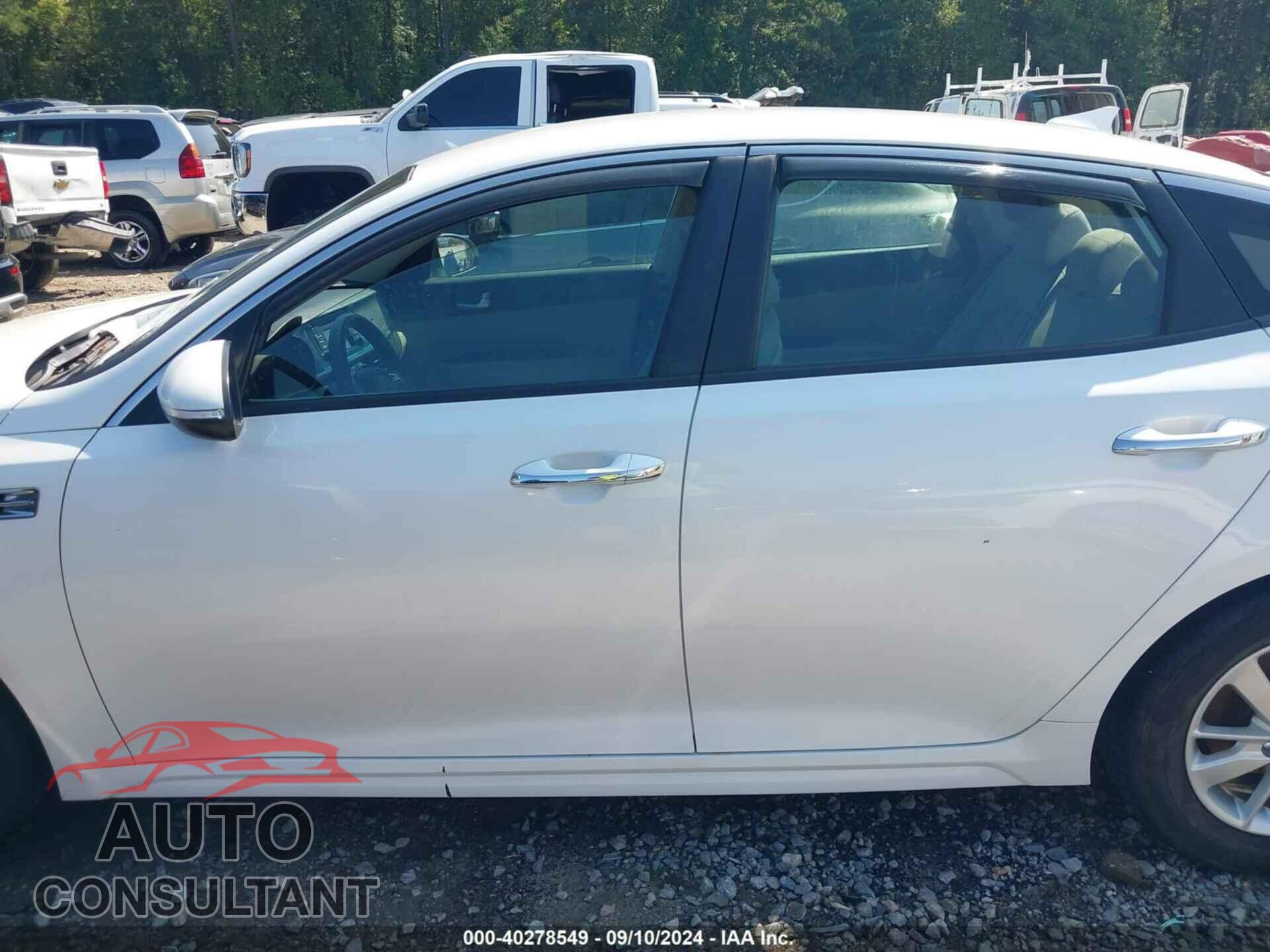 KIA OPTIMA 2016 - 5XXGT4L38GG038703