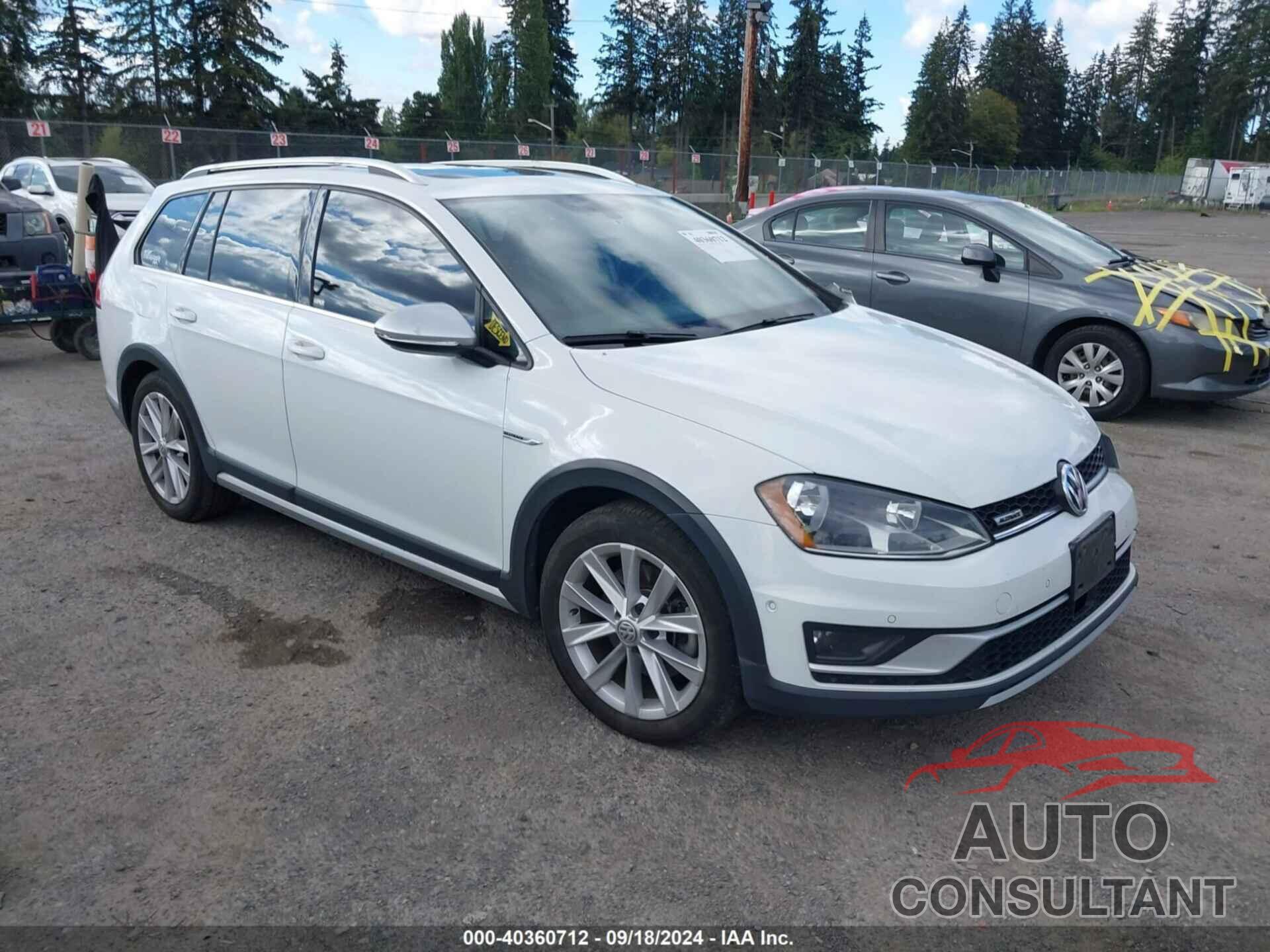 VOLKSWAGEN GOLF ALLTRACK 2017 - 3VWH17AU1HM530686