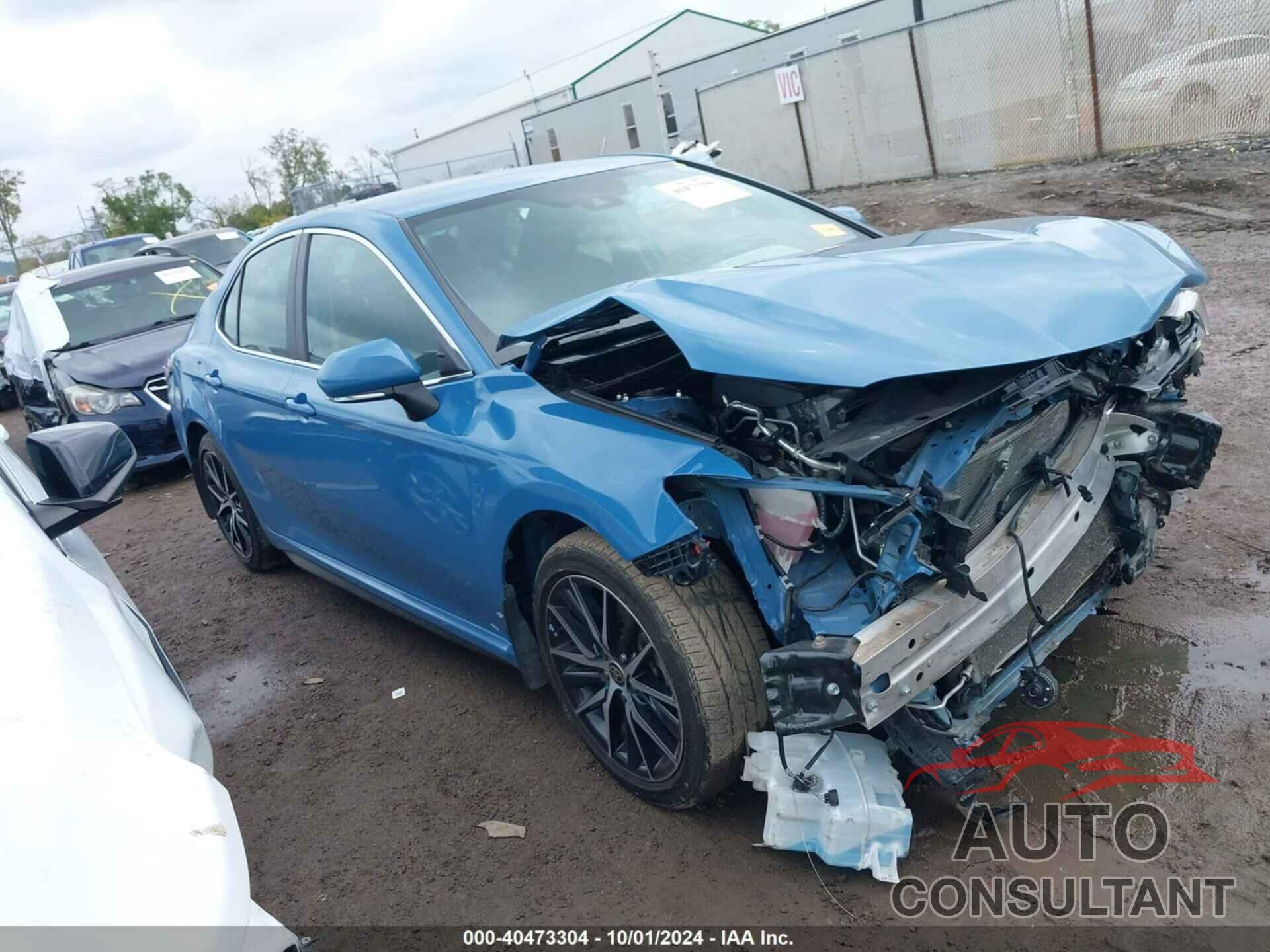 TOYOTA CAMRY 2023 - 4T1G11AK8PU078073