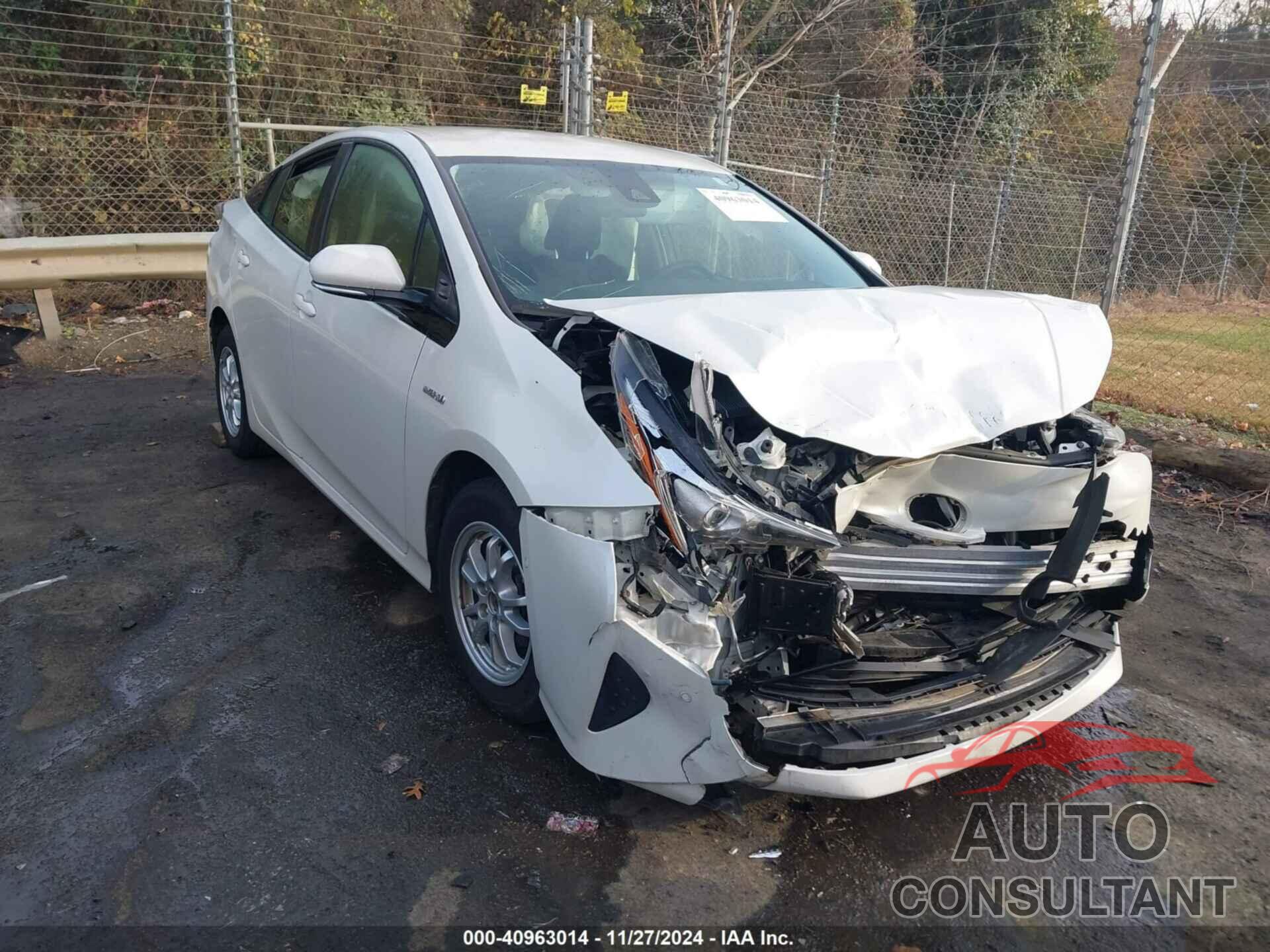 TOYOTA PRIUS 2017 - JTDKBRFU6H3560116