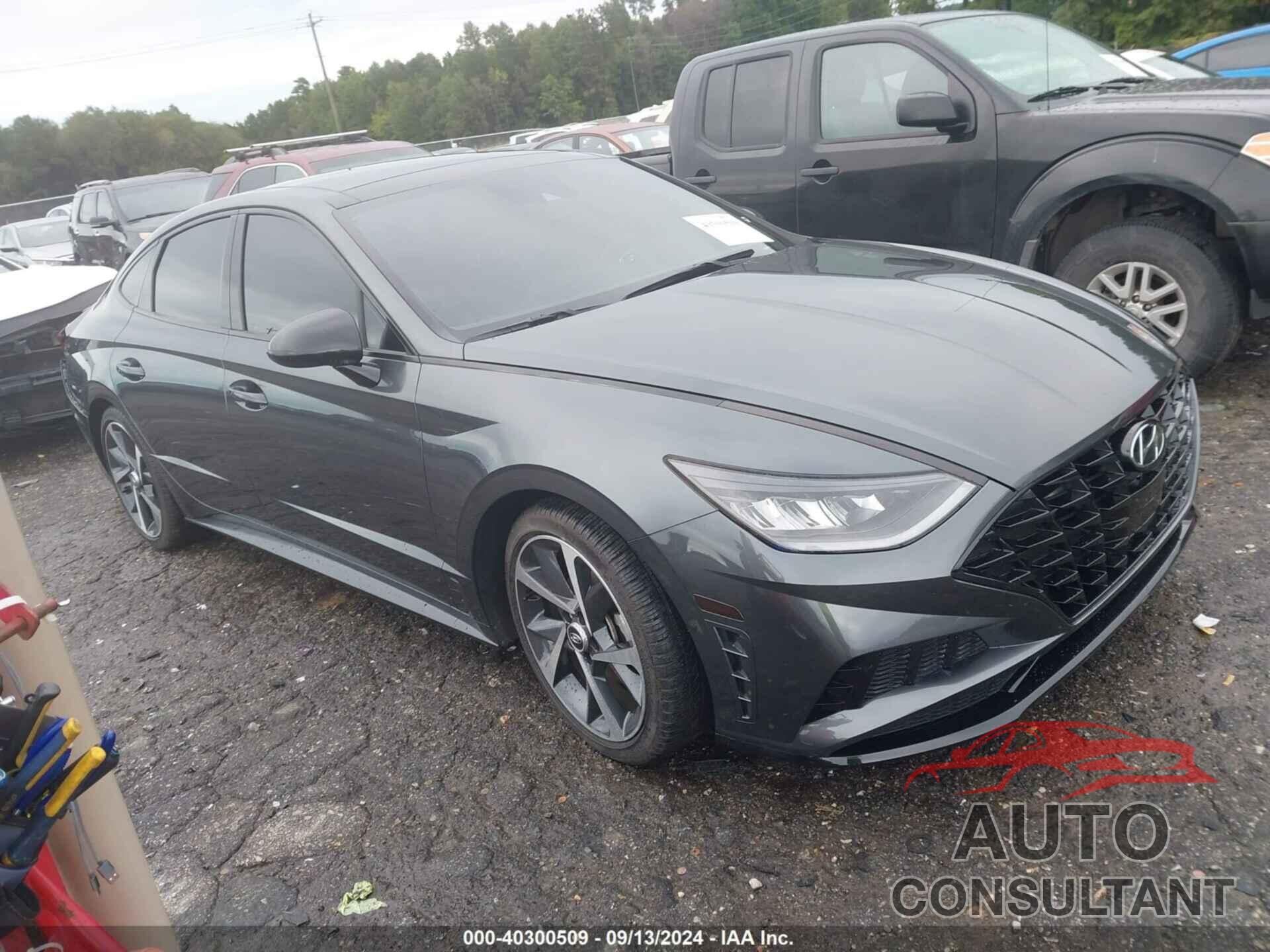 HYUNDAI SONATA 2022 - KMHL44J27NA242970