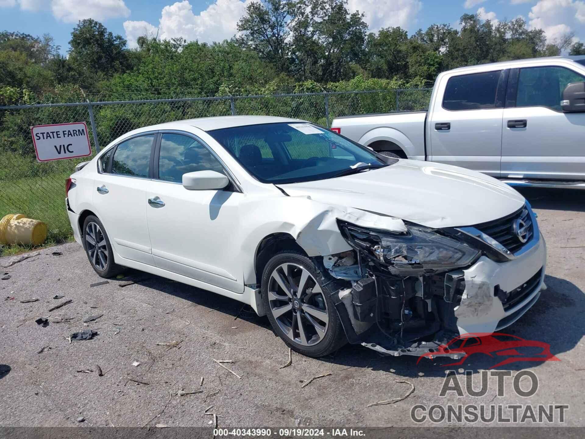 NISSAN ALTIMA 2017 - 1N4AL3AP1HN304886