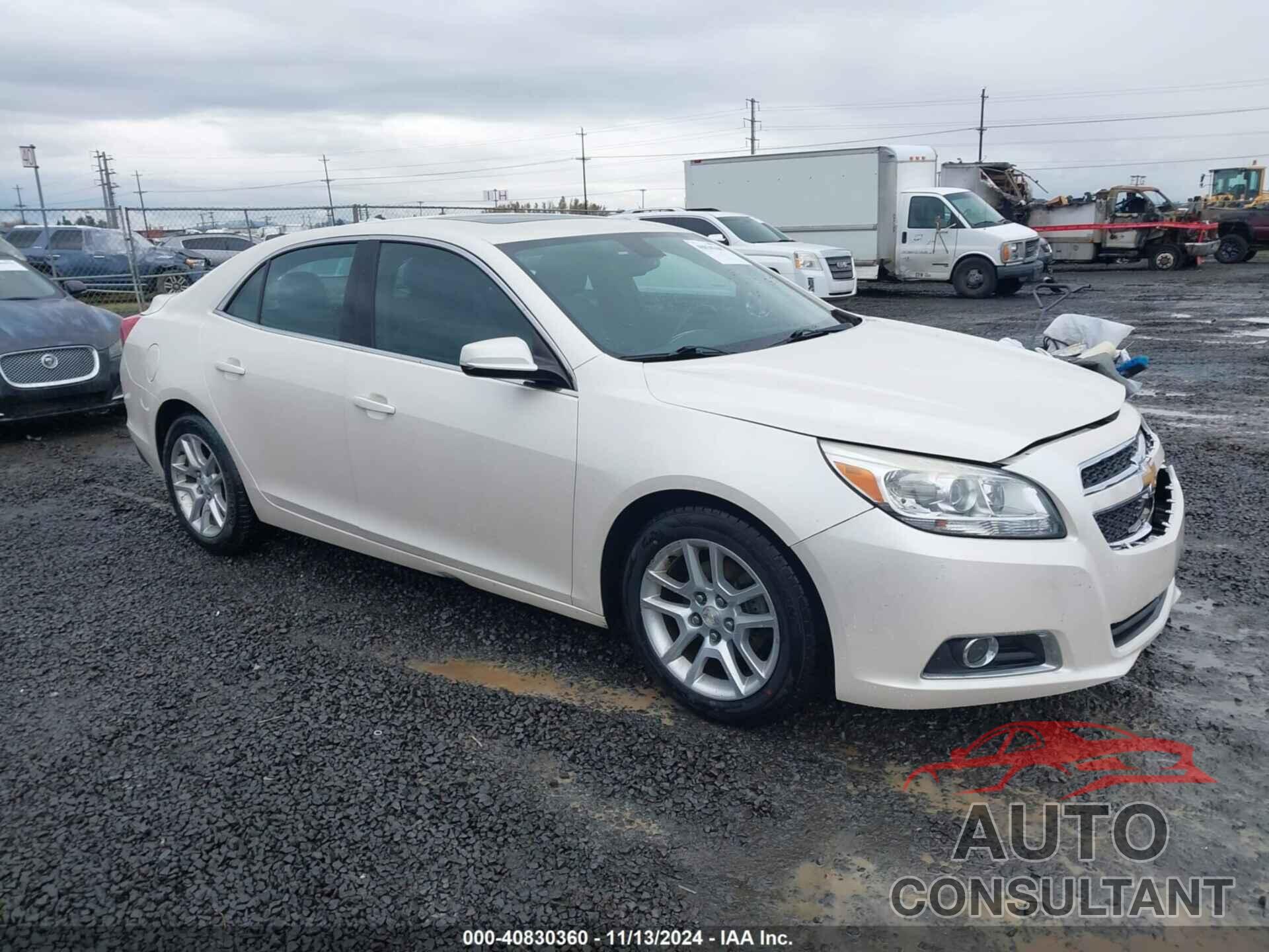 CHEVROLET MALIBU 2013 - 1G11F5RR1DF113906