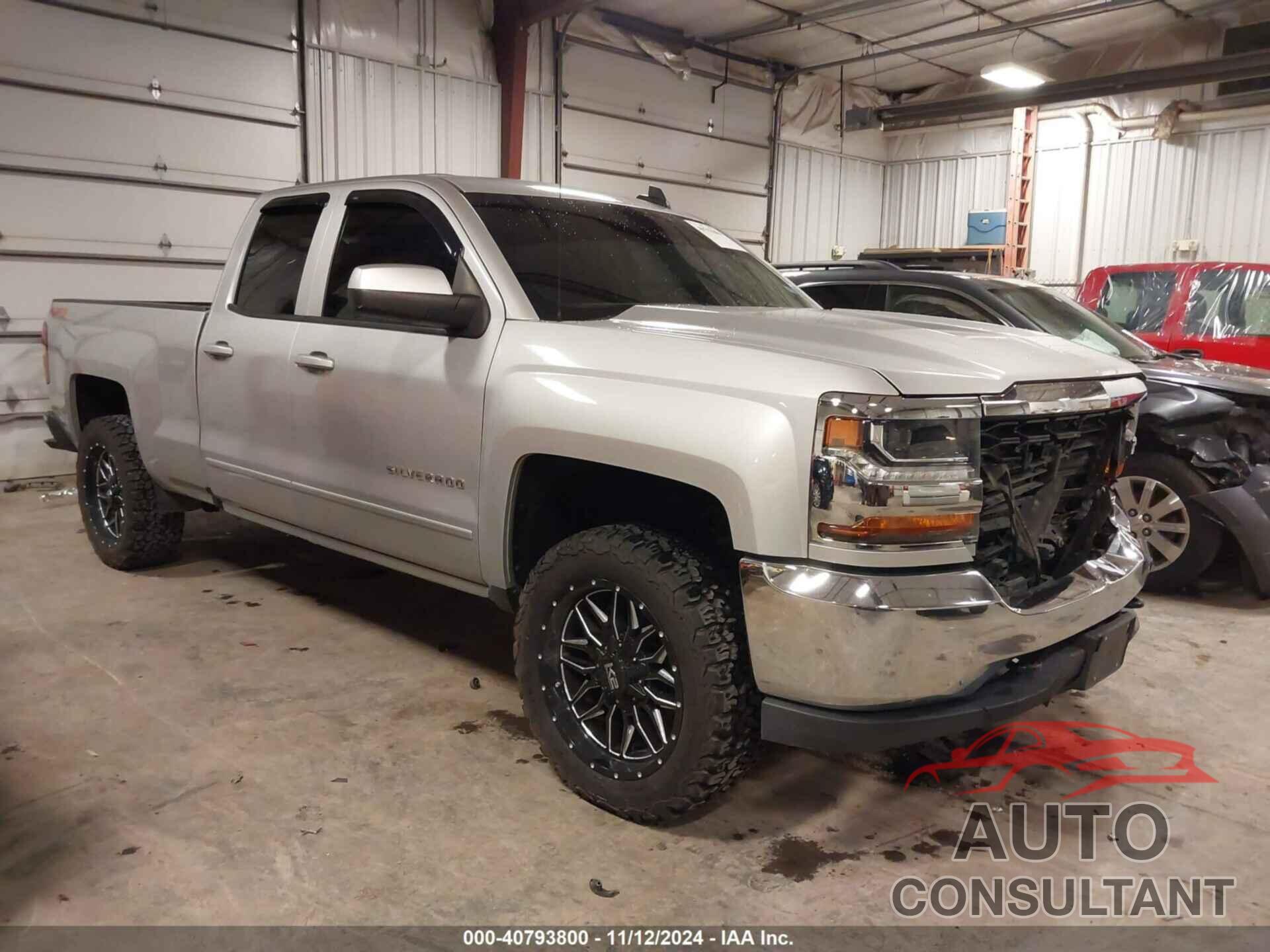 CHEVROLET SILVERADO 1500 2017 - 1GCVKREC3HZ253683