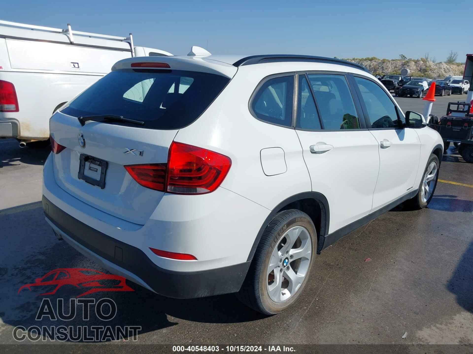 BMW X1 2015 - WBAVM1C58FV319548