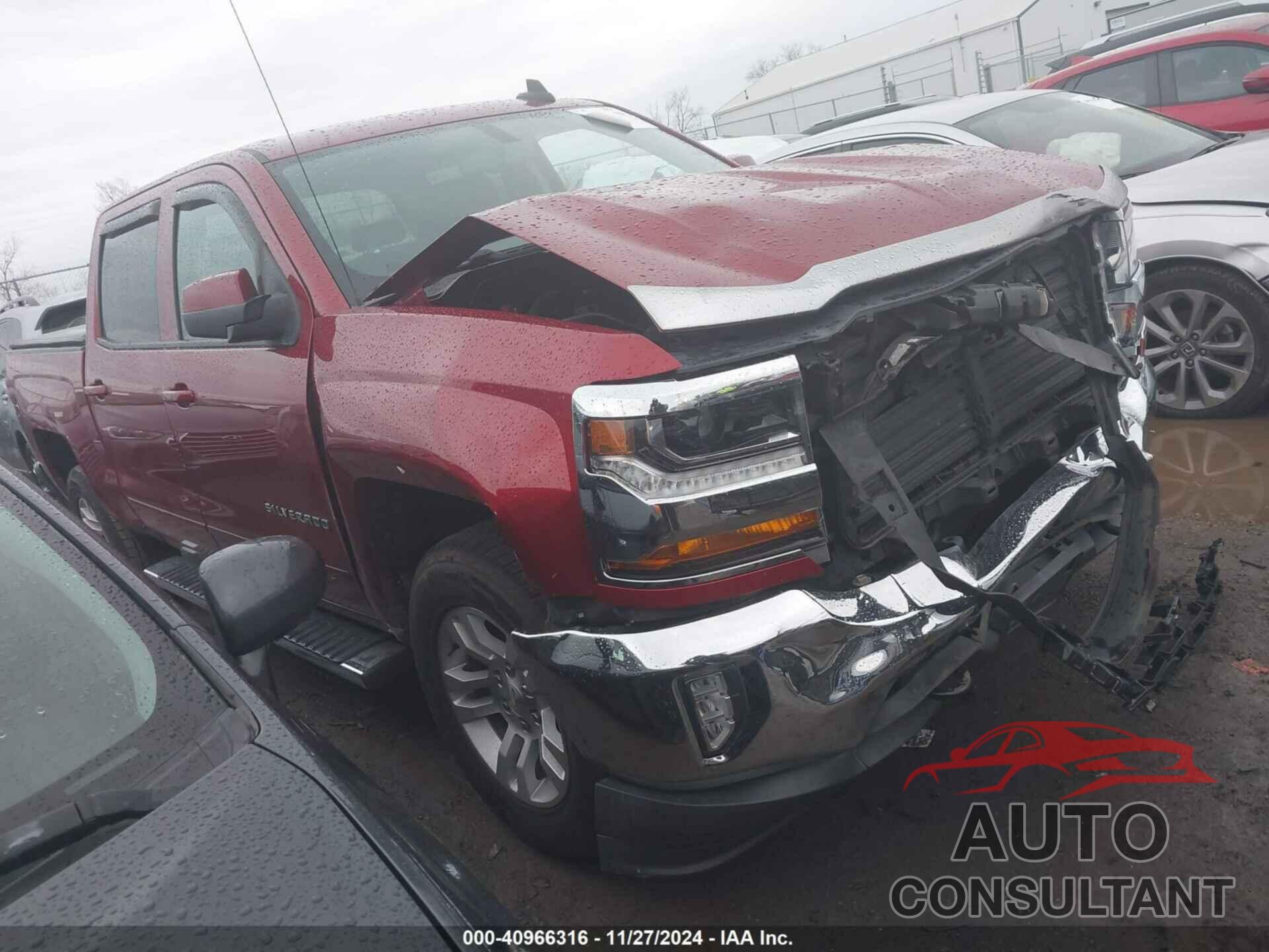 CHEVROLET SILVERADO 1500 2018 - 3GCUKREC2JG627587