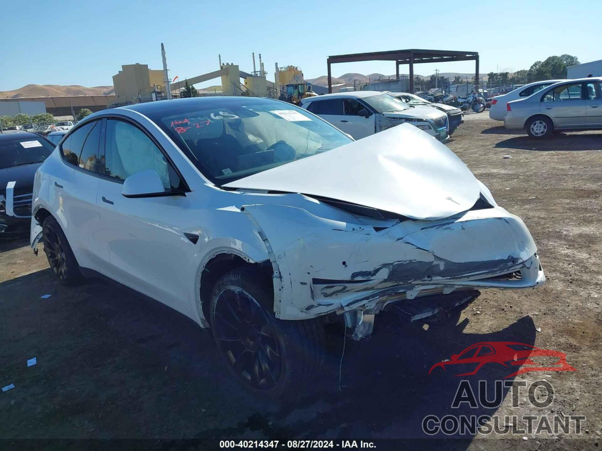 TESLA MODEL Y 2022 - 7SAYGDEE8NF363362