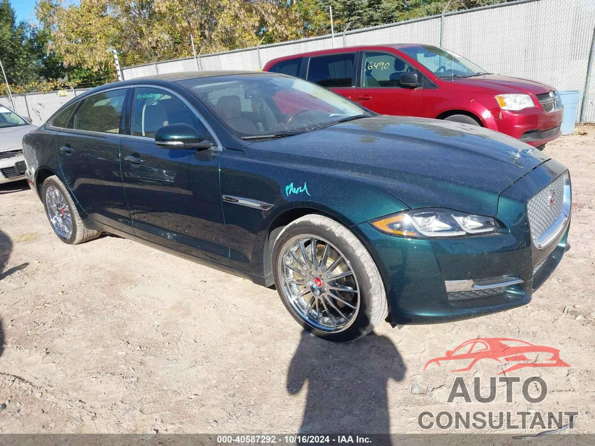JAGUAR XJ 2016 - SAJWA2G71G8W01646