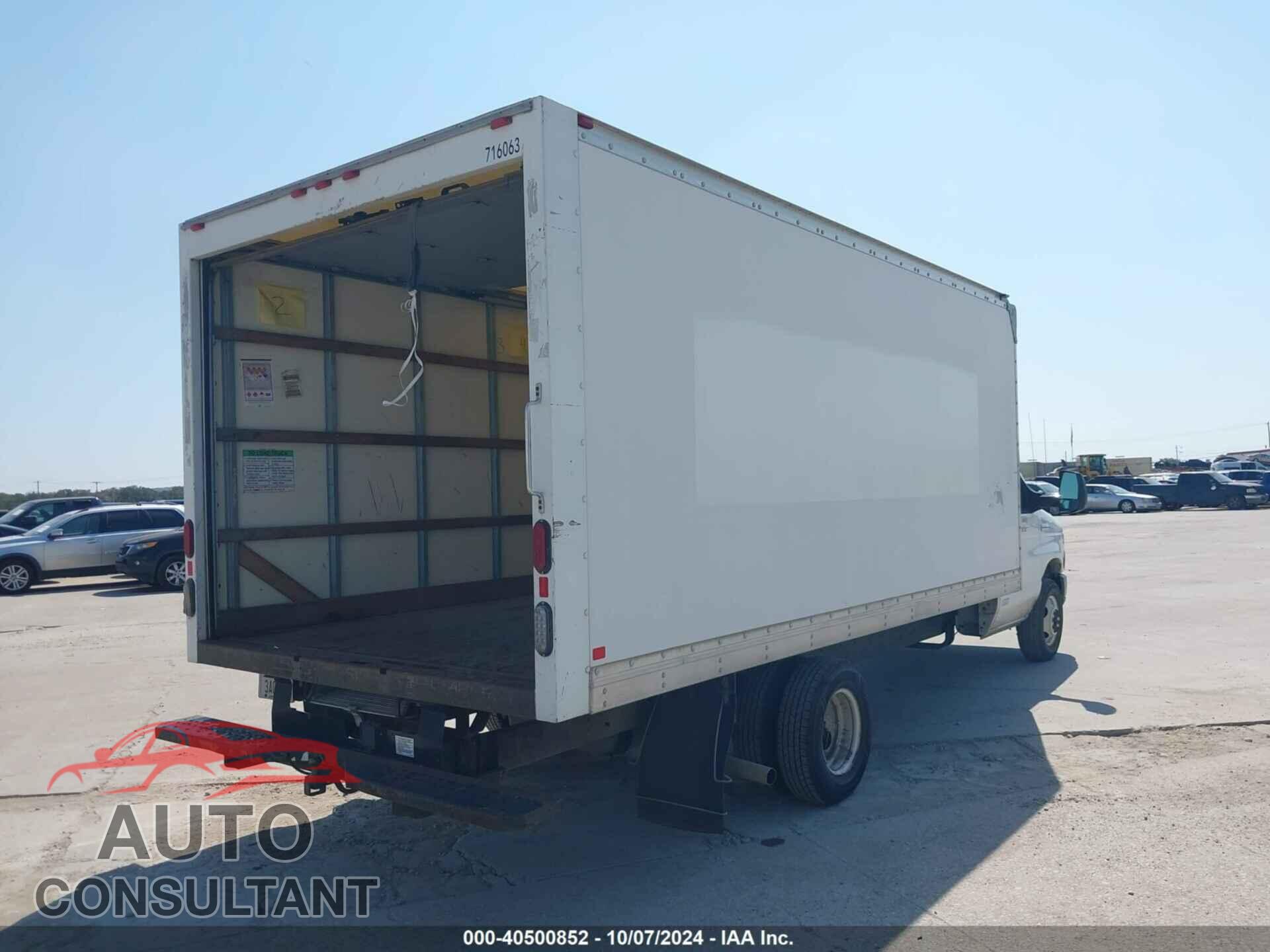 FORD ECONOLINE 2017 - 1FDWE3FS4HDC15628