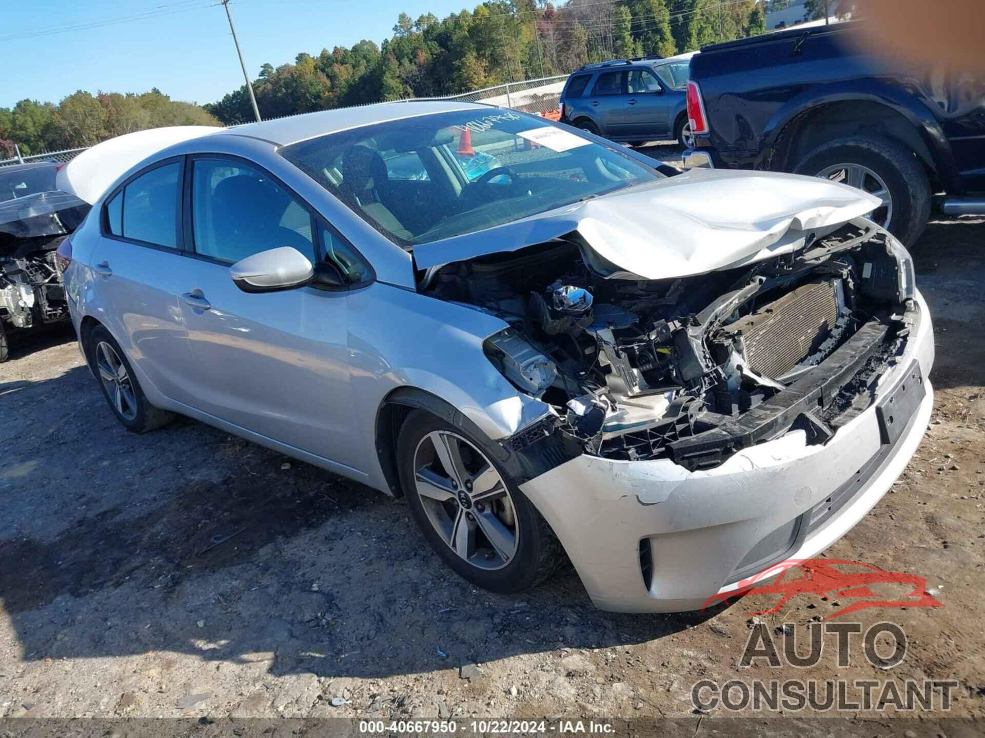 KIA FORTE 2018 - 3KPFL4A75JE247253