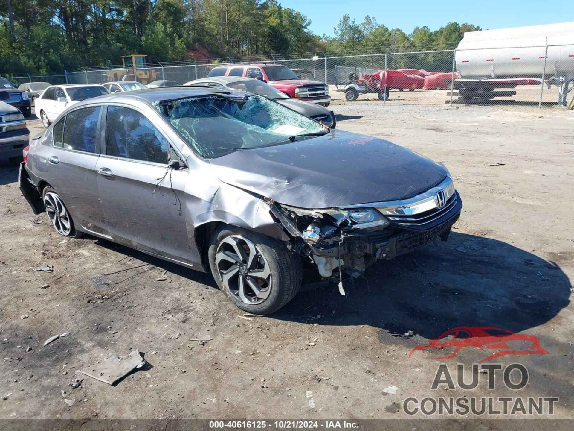 HONDA ACCORD 2017 - 1HGCR2F88HA056111