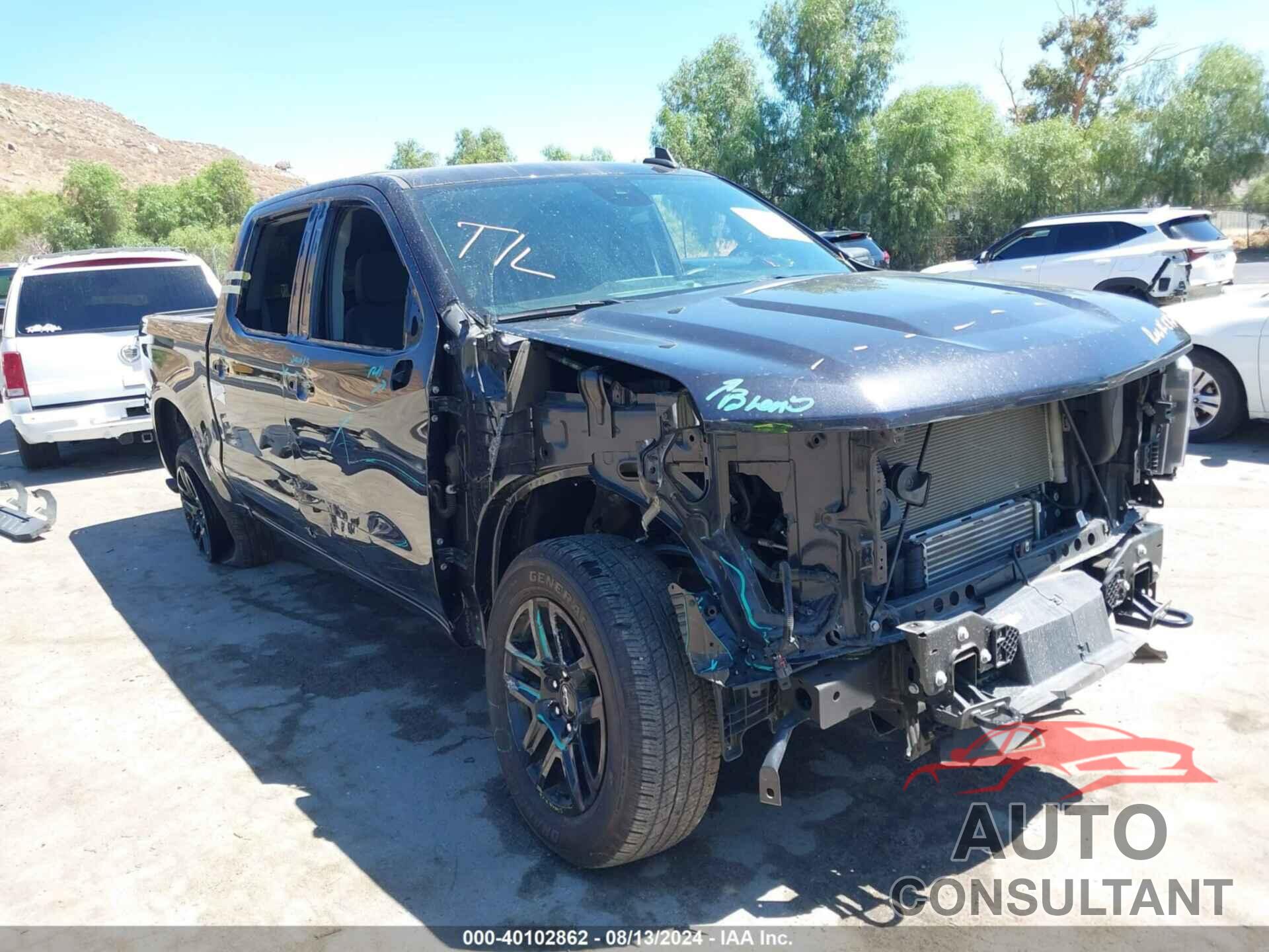 CHEVROLET SILVERADO 1500 2022 - 1GCPABEK4NZ619530