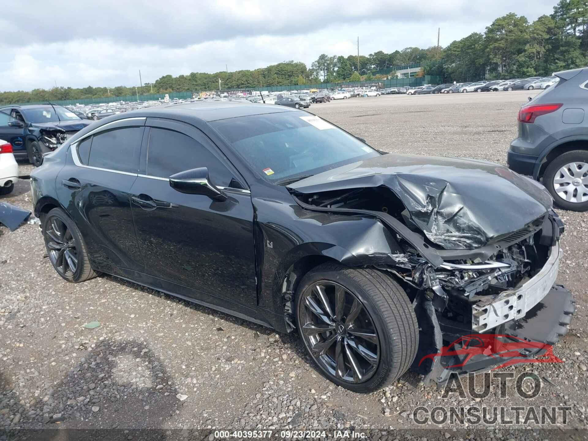 LEXUS IS 350 2023 - JTHGZ1E21P5029412