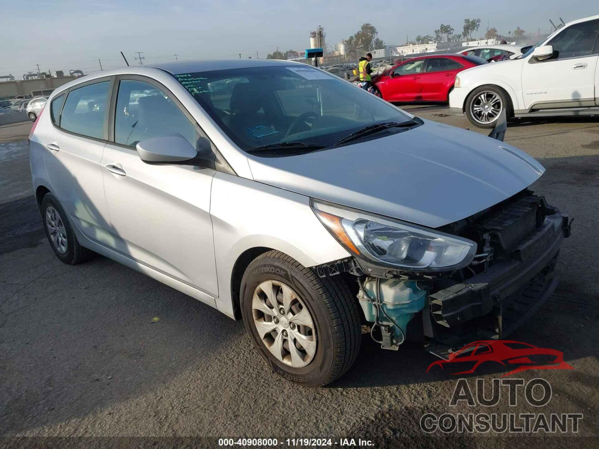 HYUNDAI ACCENT 2017 - KMHCT5AE5HU312519