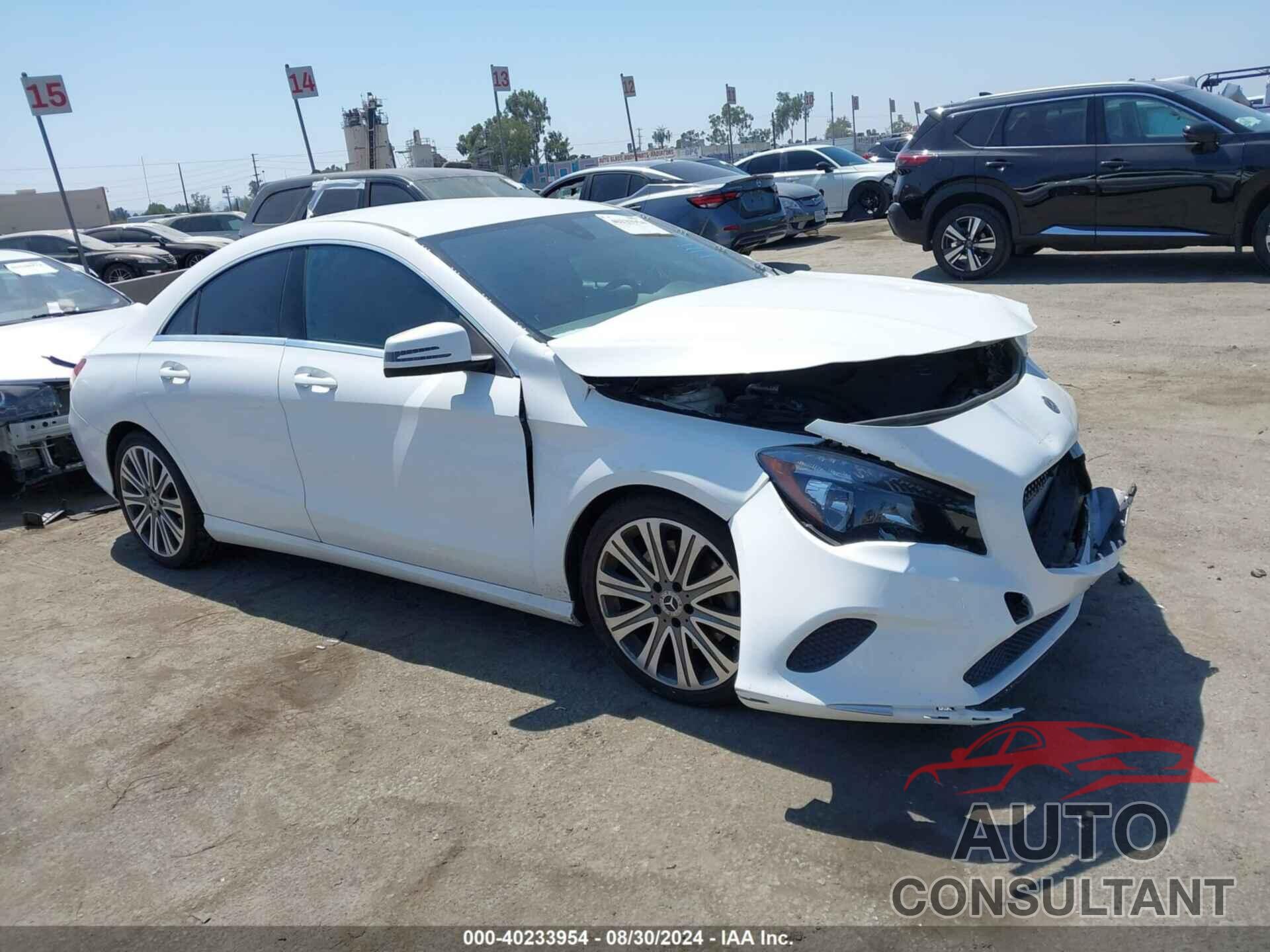 MERCEDES-BENZ CLA 250 2018 - WDDSJ4EB5JN646801