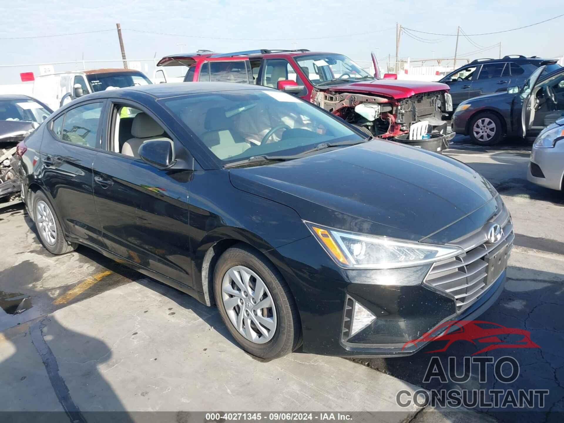 HYUNDAI ELANTRA 2019 - 5NPD74LF8KH433530