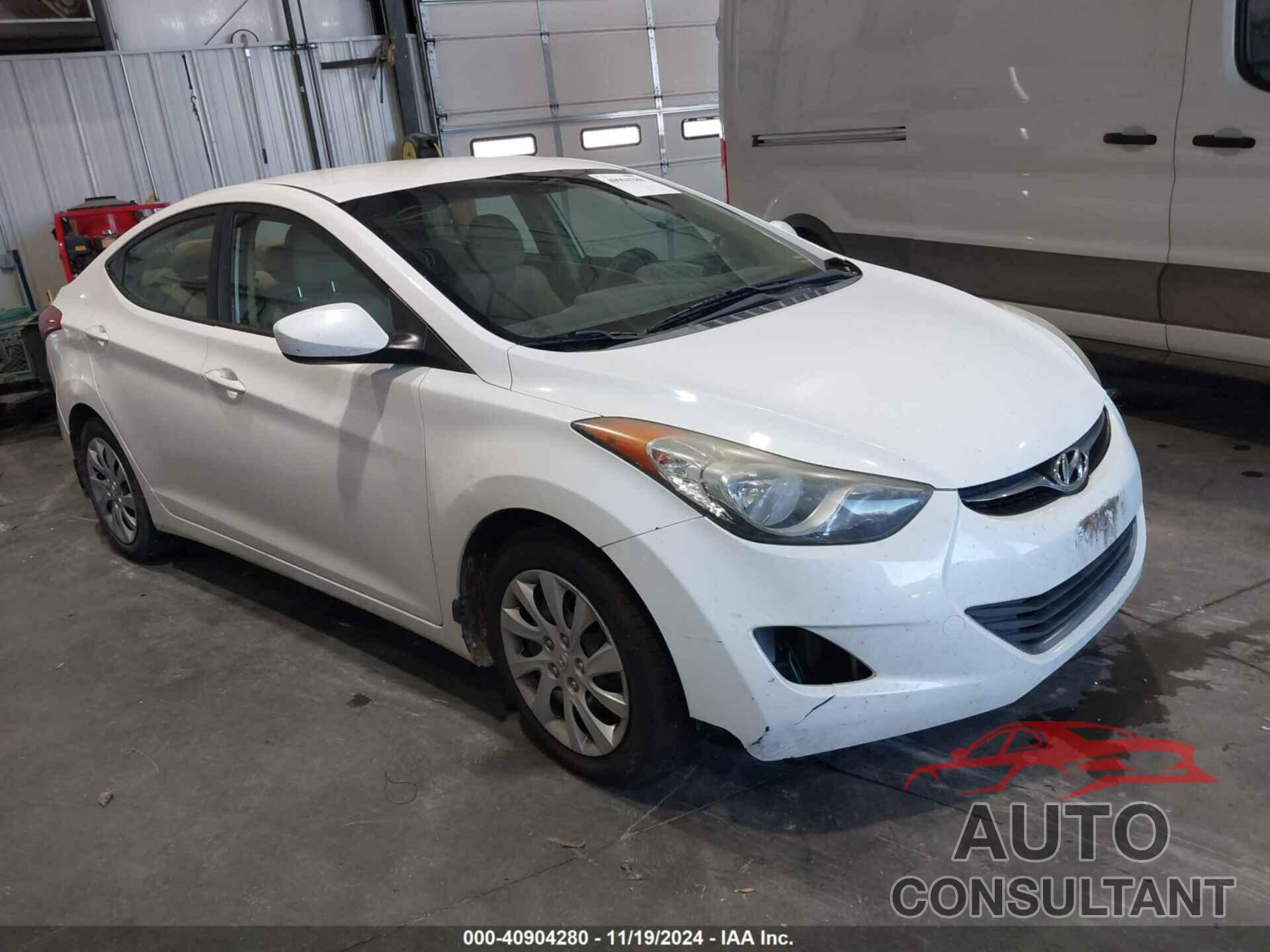 HYUNDAI ELANTRA 2013 - 5NPDH4AE1DH167665