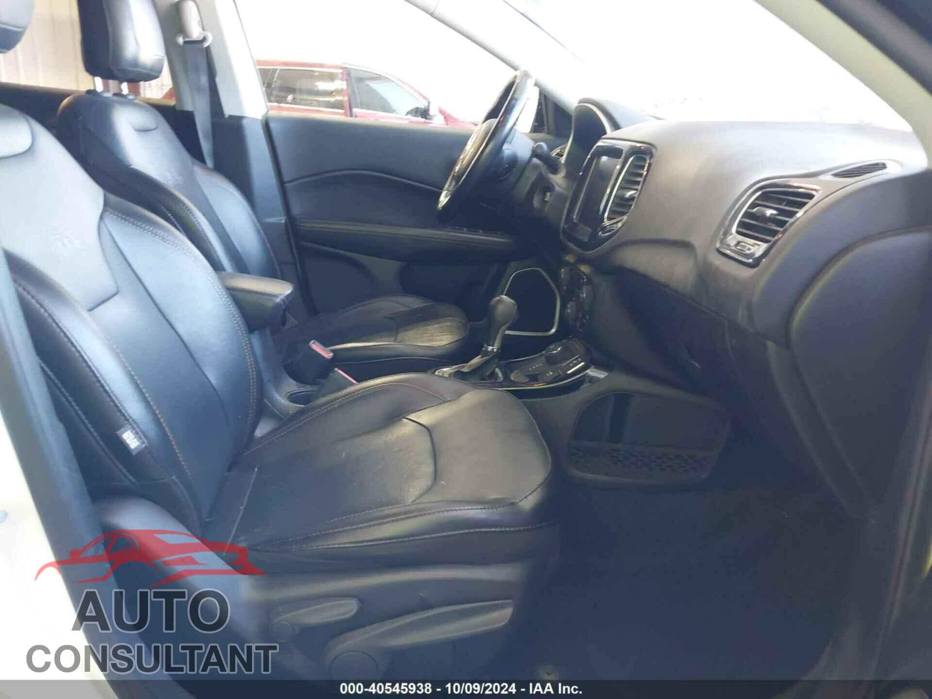 JEEP COMPASS 2020 - 3C4NJDCB8LT155331
