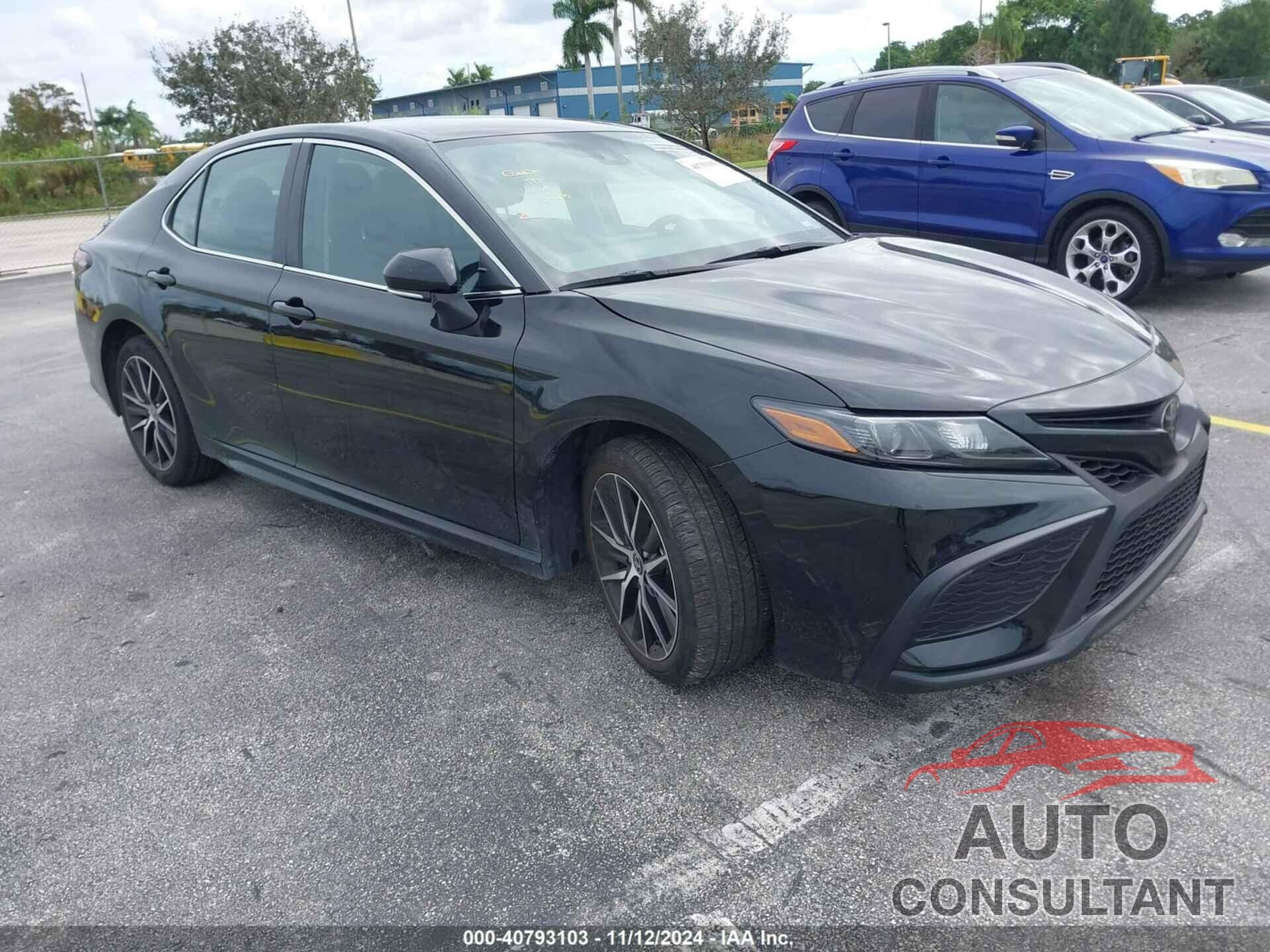 TOYOTA CAMRY 2024 - 4T1G11AK7RU879547