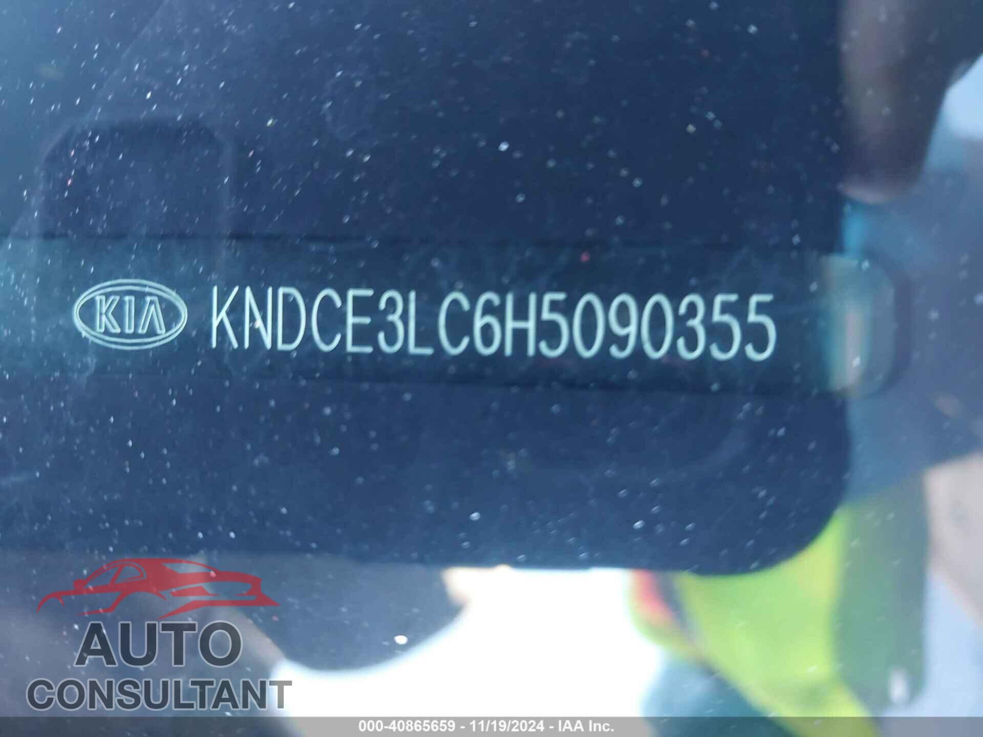 KIA NIRO 2017 - KNDCE3LC6H5090355