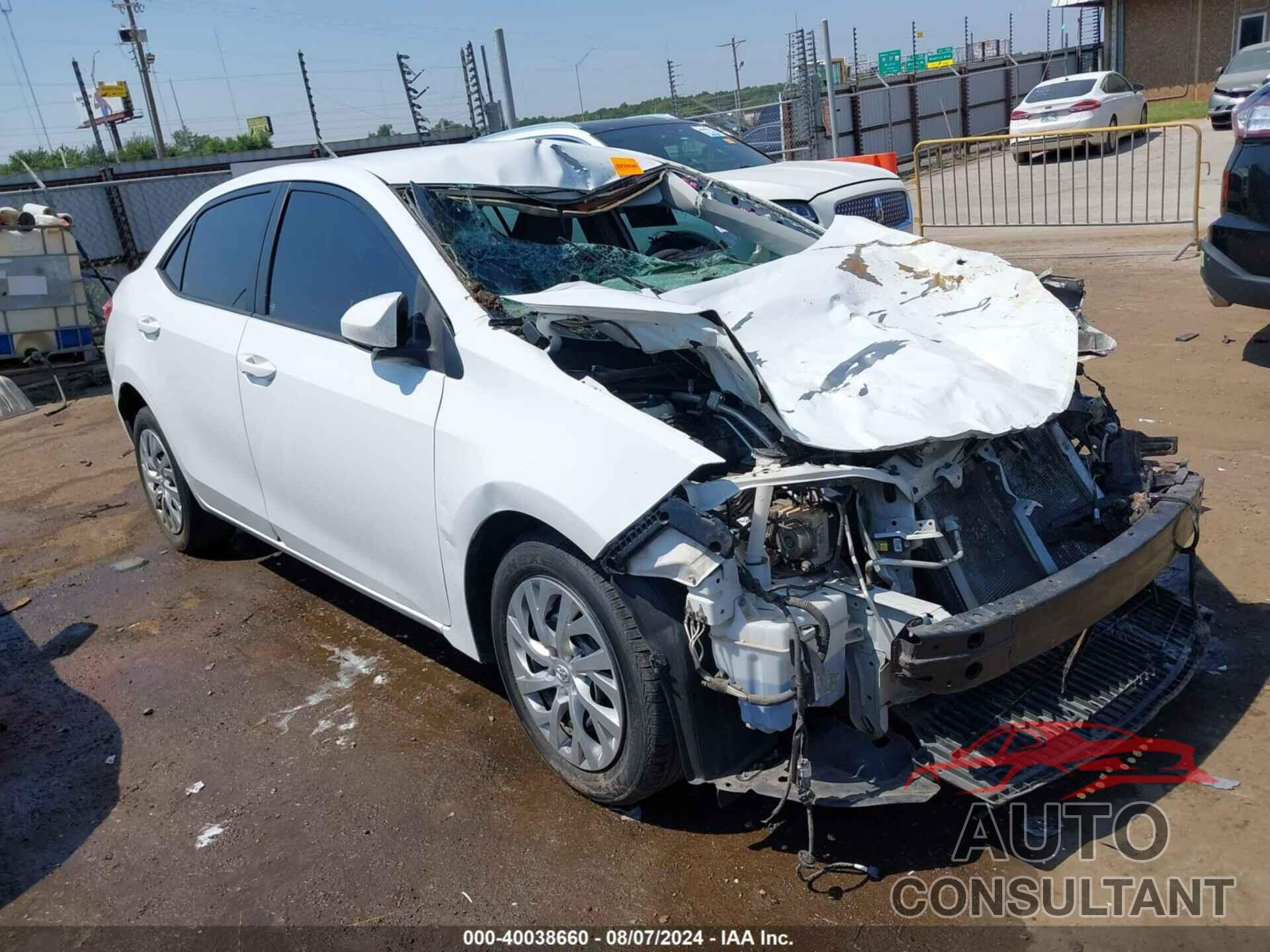 TOYOTA COROLLA 2017 - 5YFBURHEXHP729819