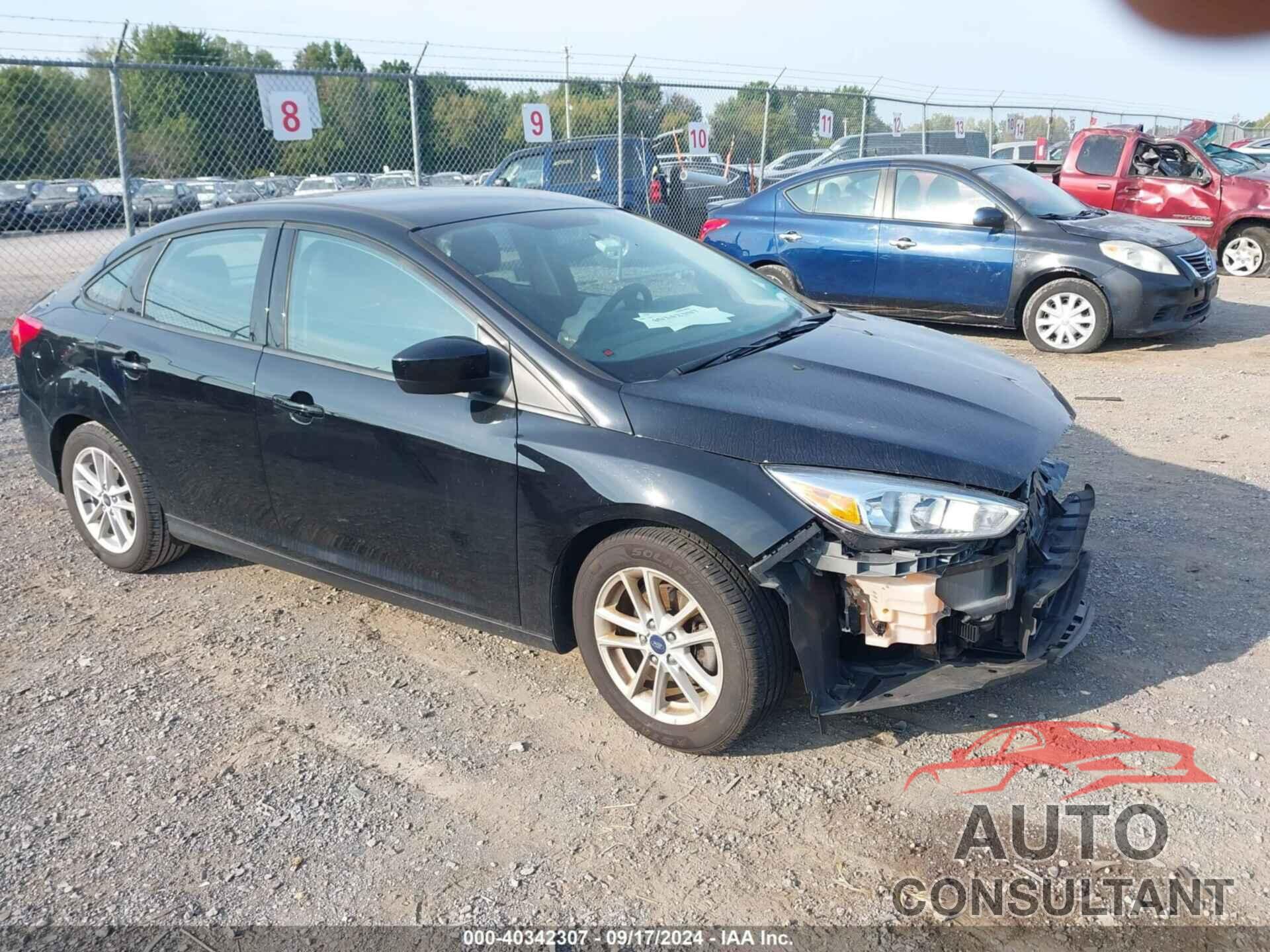 FORD FOCUS 2018 - 1FADP3F2XJL237575