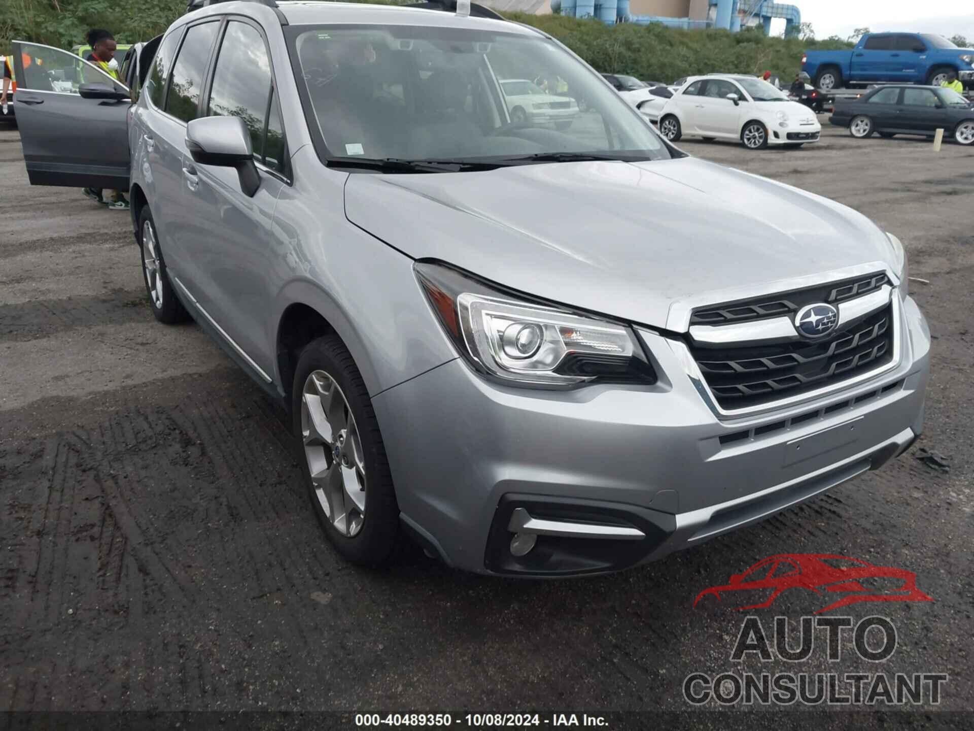 SUBARU FORESTER 2018 - JF2SJAWC1JH550289