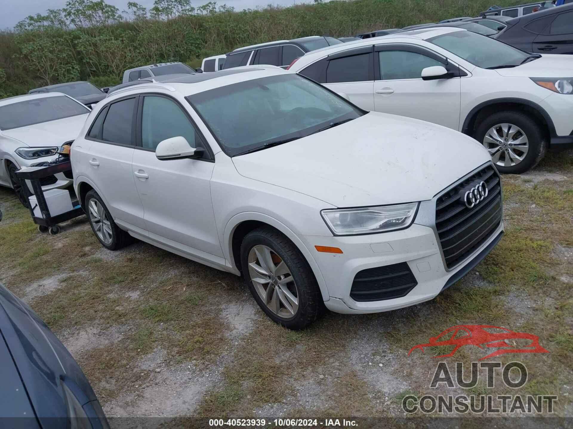 AUDI Q3 2017 - WA1BCCFS5HR016075