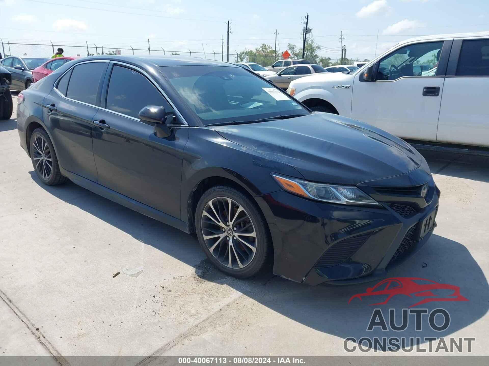 TOYOTA CAMRY 2018 - JTNB11HK9J3034676